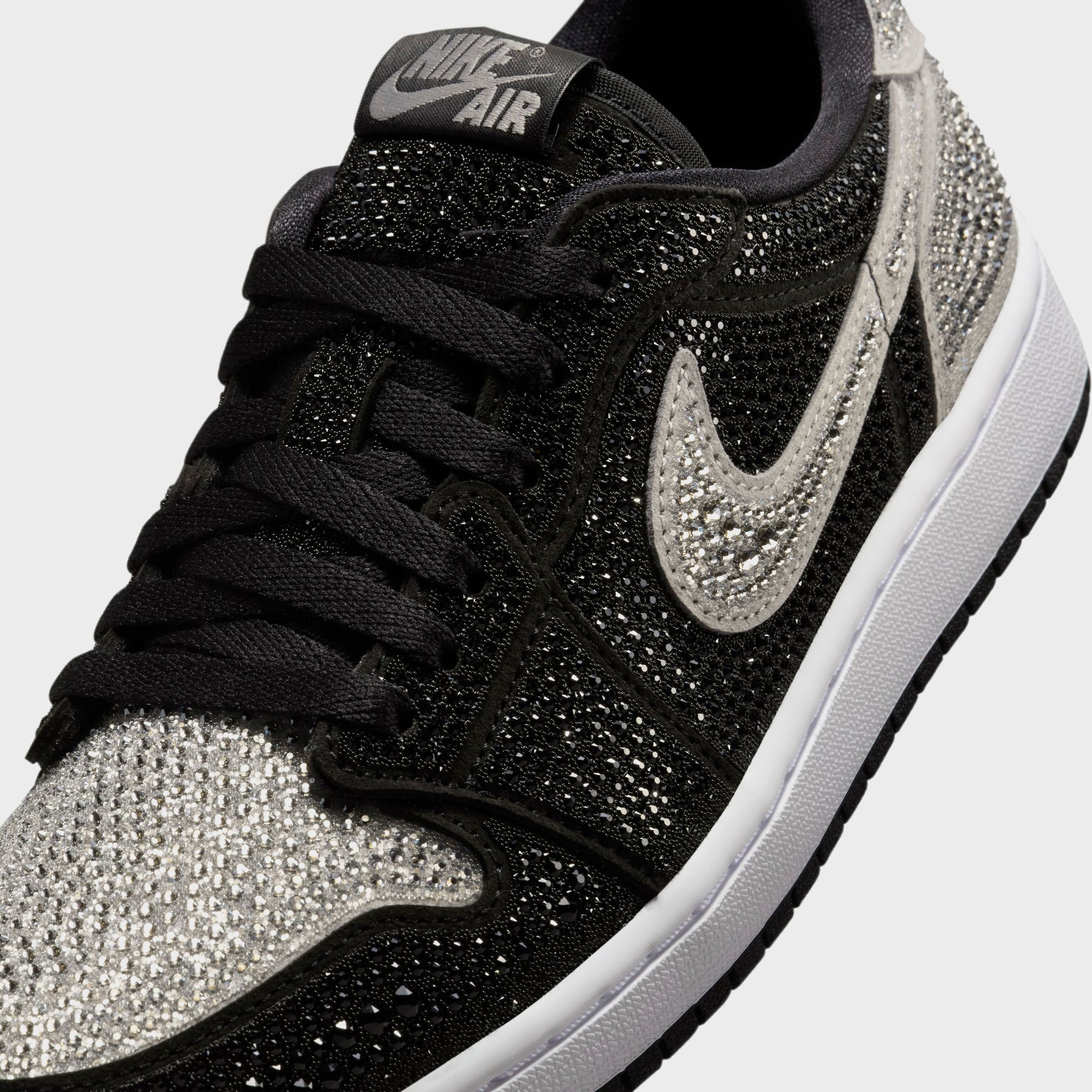 Jordan x Swarovski WMNS Air Jordan 1 Low OG - Stealth / Stealth