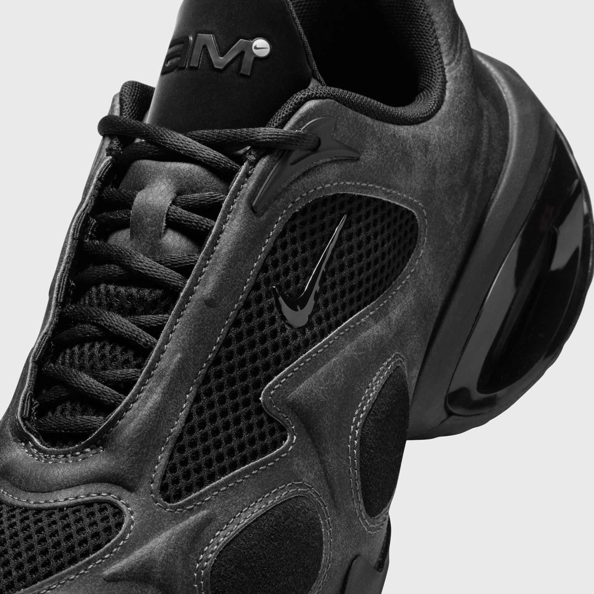 Nike WMNS Air Max Muse SE - Anthracite / Black / Metallic Silver