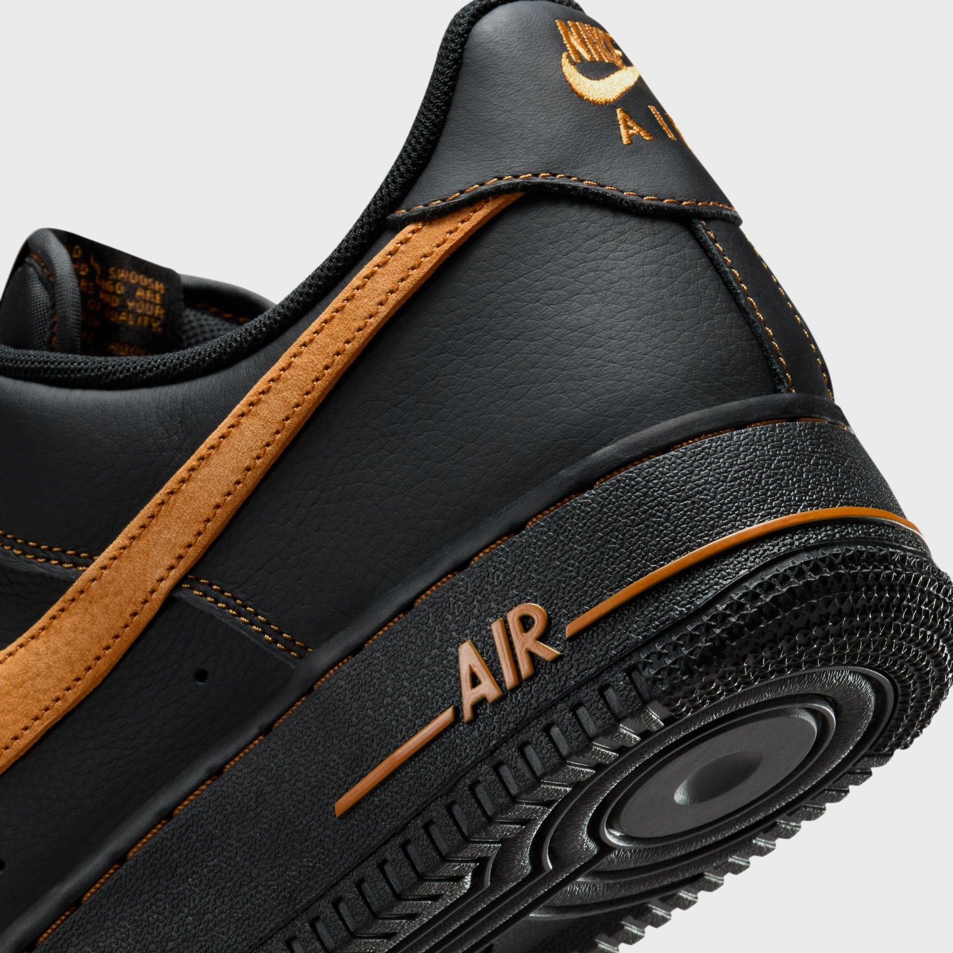 Nike Air Force 1 '07 LV8 - Black / Desert Ochre