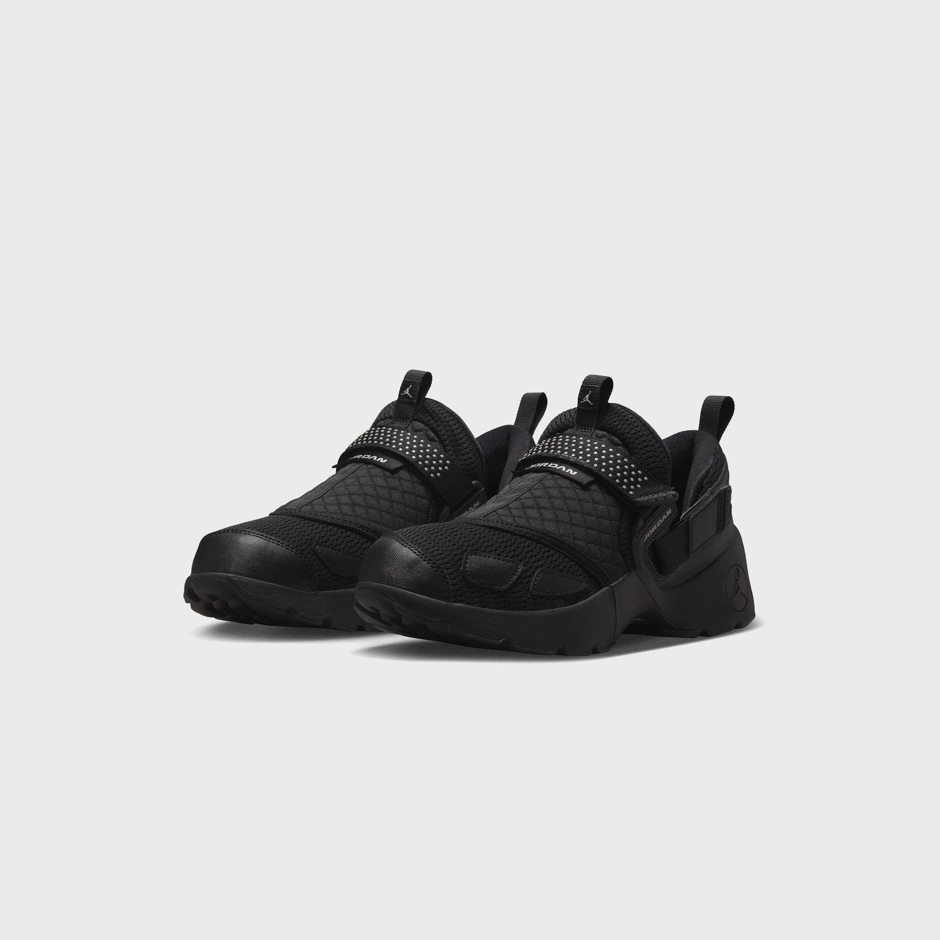 Jordan WMNS Trunner LX - Black / Black / Black