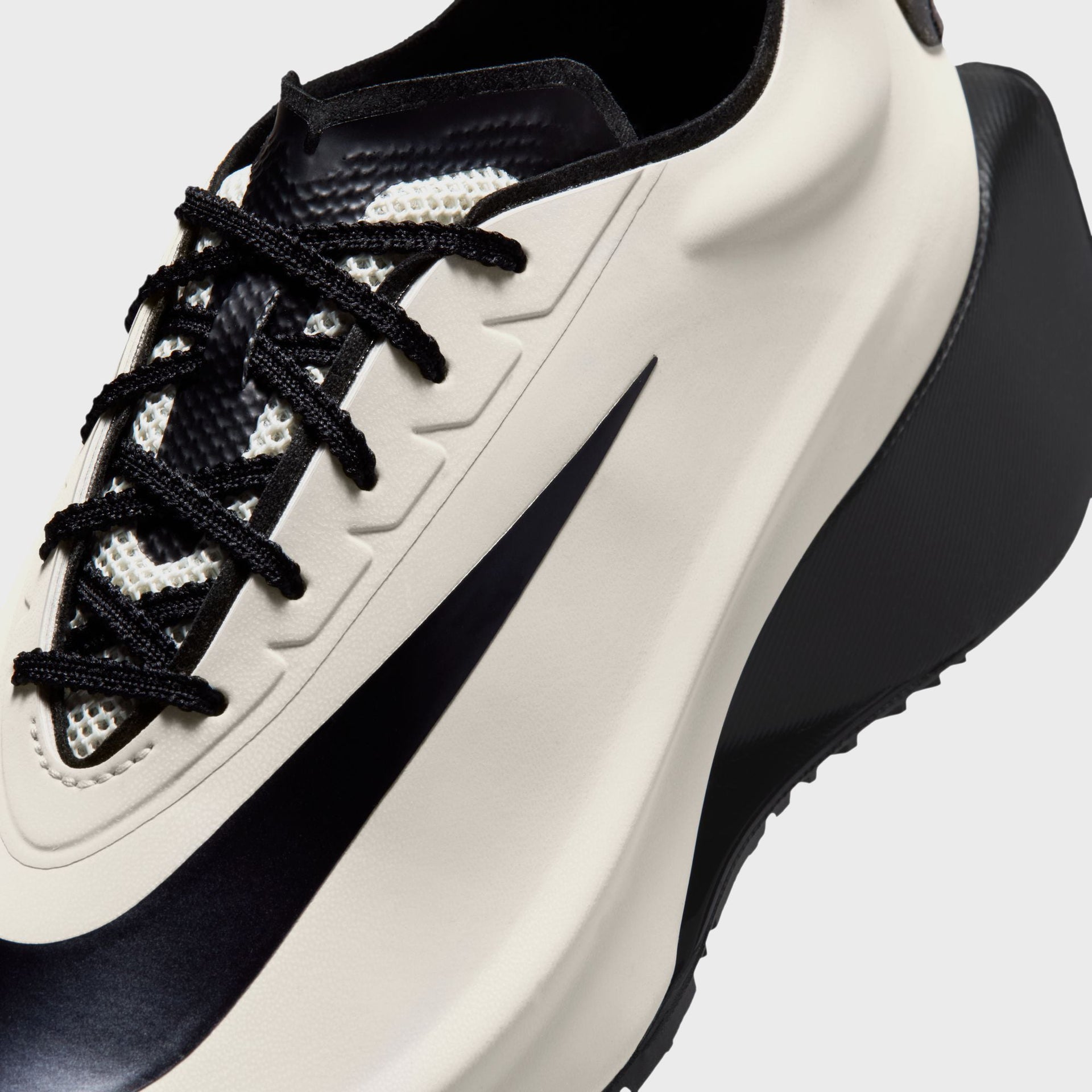 Nike WMNS First Sight Noir - Light Bone