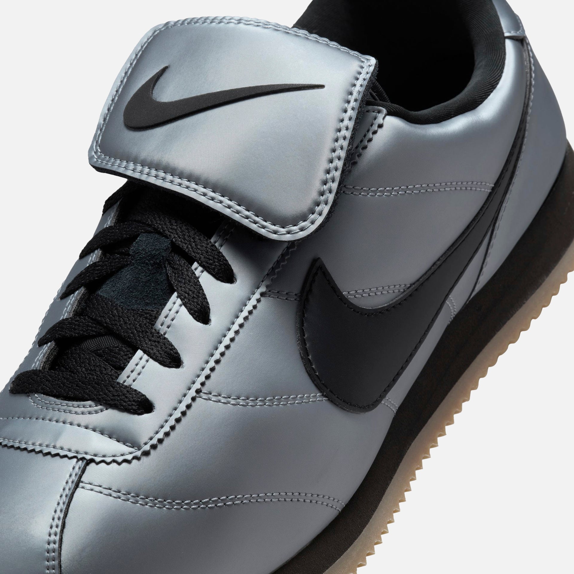 Nike Cortez Leather SE - Metallic Cool Grey / Black / Gum Dark Brown