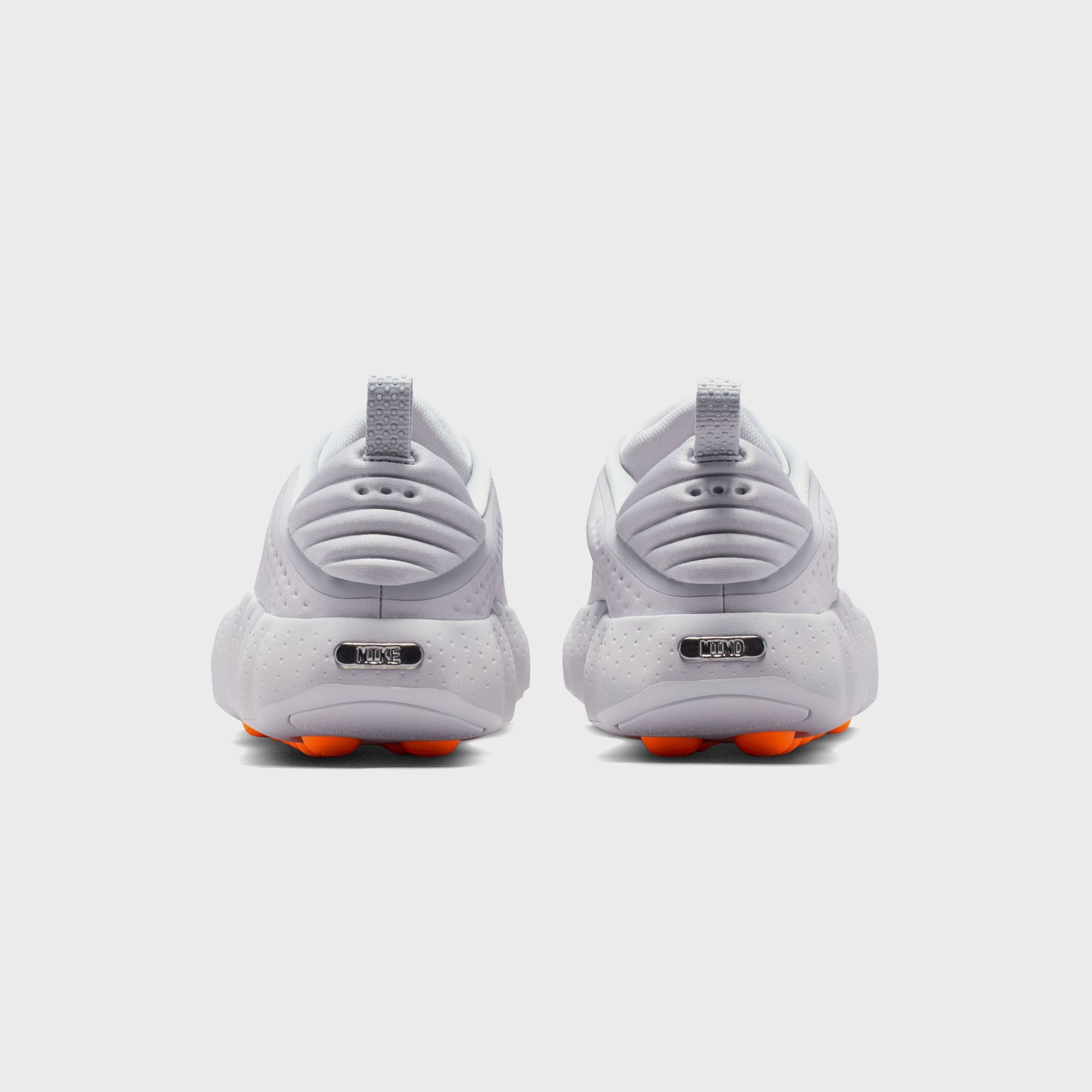 Nike Mind 002 - Light Smoke Grey / Photon Dust / Hyper Crimson
