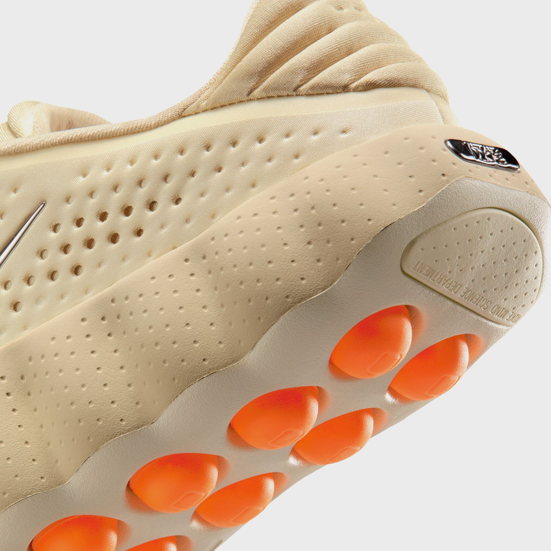 Nike Mind 002 - Light Khaki / Metallic Cool Grey / Desert Khaki / Hyper Crimson