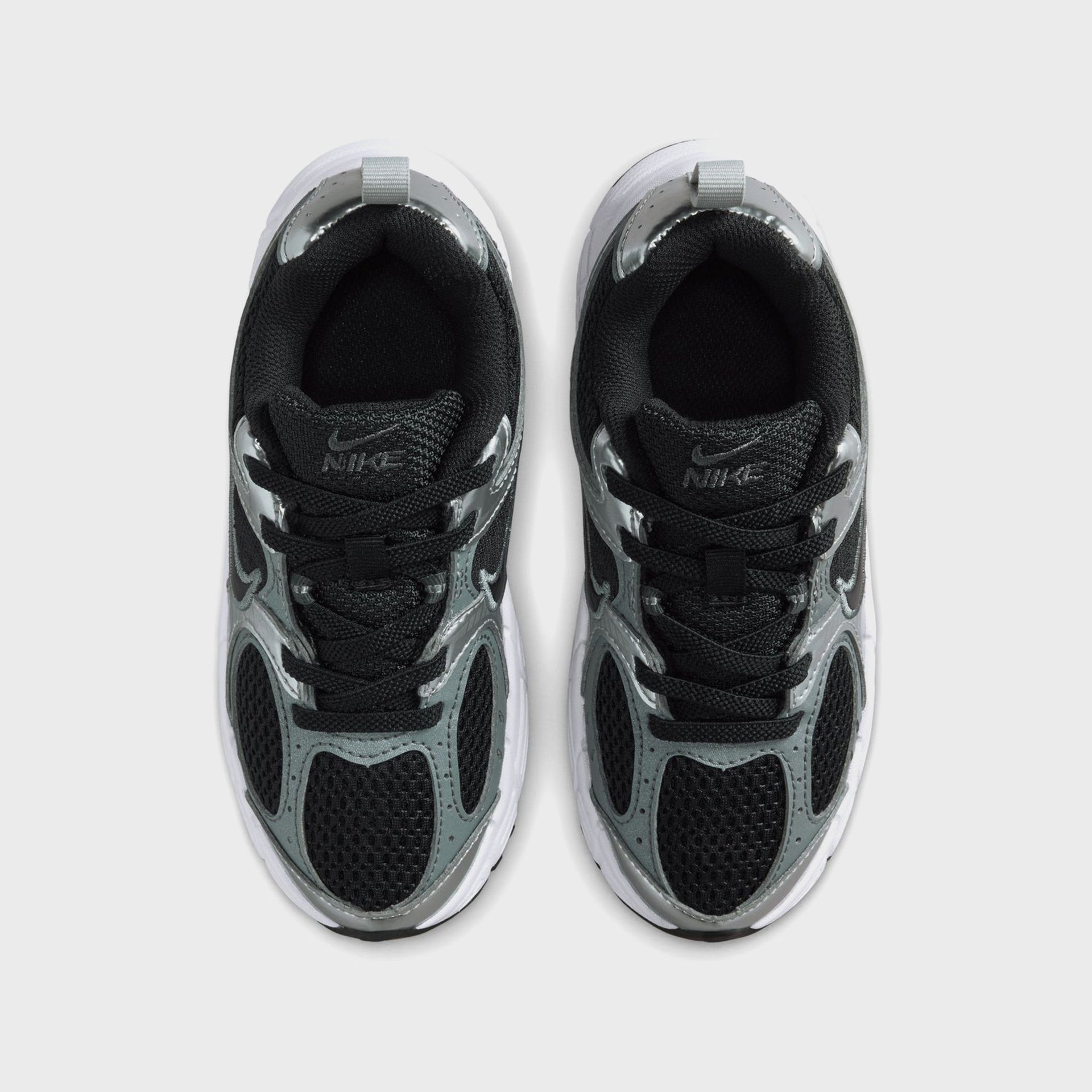 Nike PS V5 Rnr - Black / Black / Anthracite / Smoke Grey
