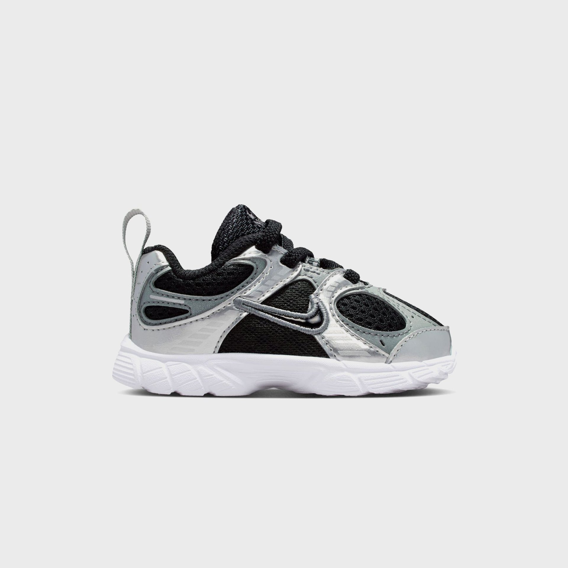 Nike TD V5 Rnr - Black / Black / Anthracite / Smoke Grey