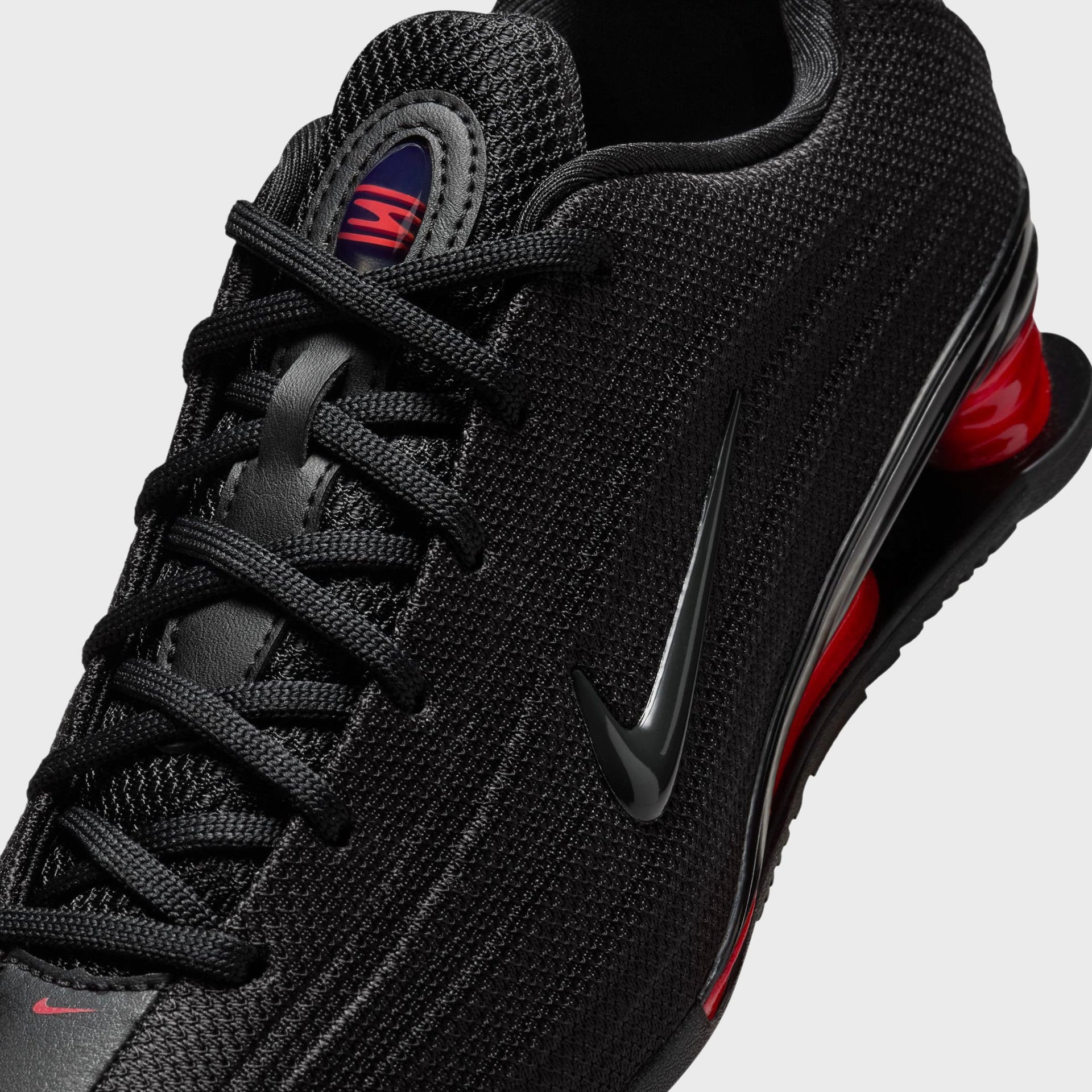 Nike WMNS Shox Z - Black / University Red