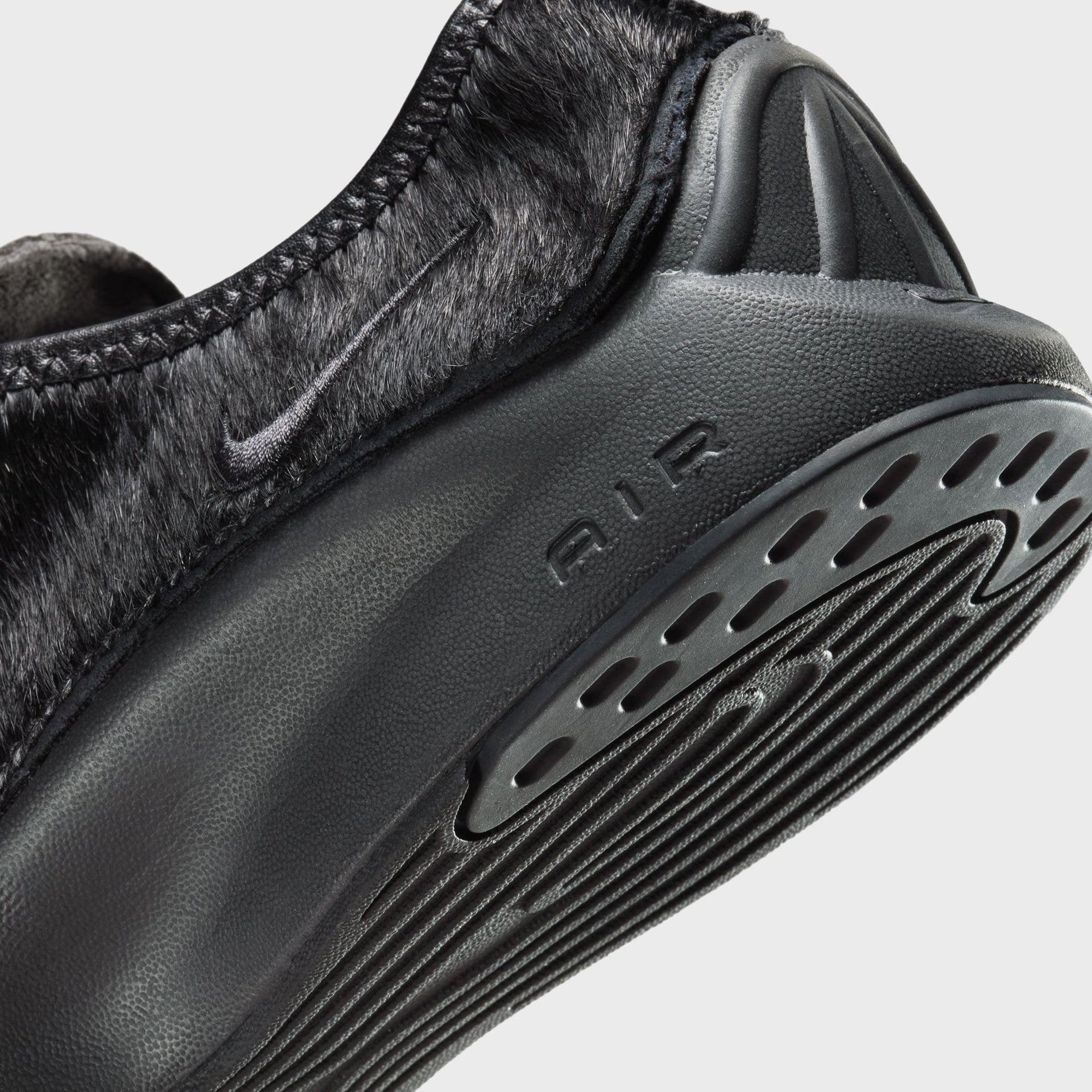 Nike WMNS Air Superfly LX - Black / Photon Dust / Off Noir