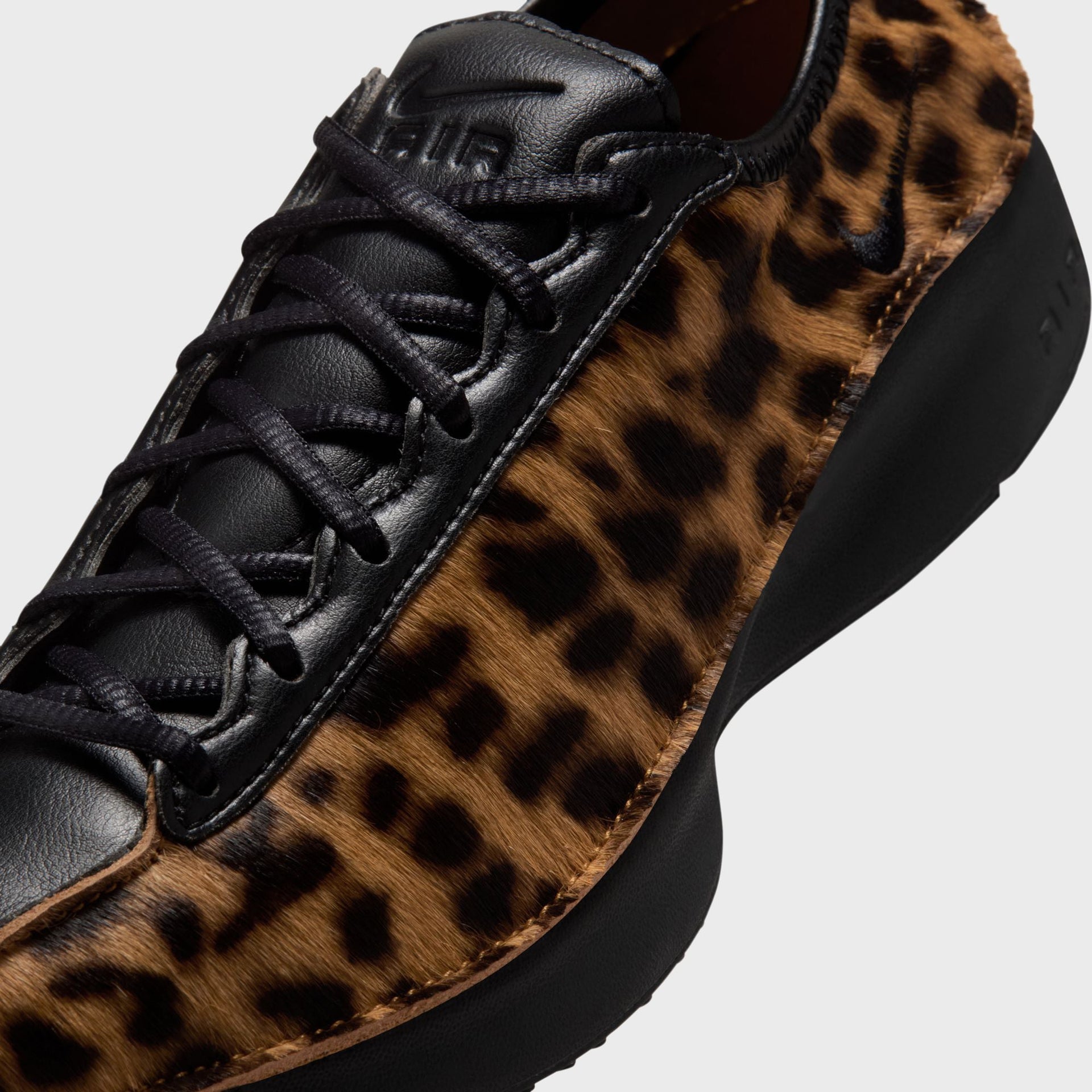 Nike WMNS Air Superfly LX - Flax / Black