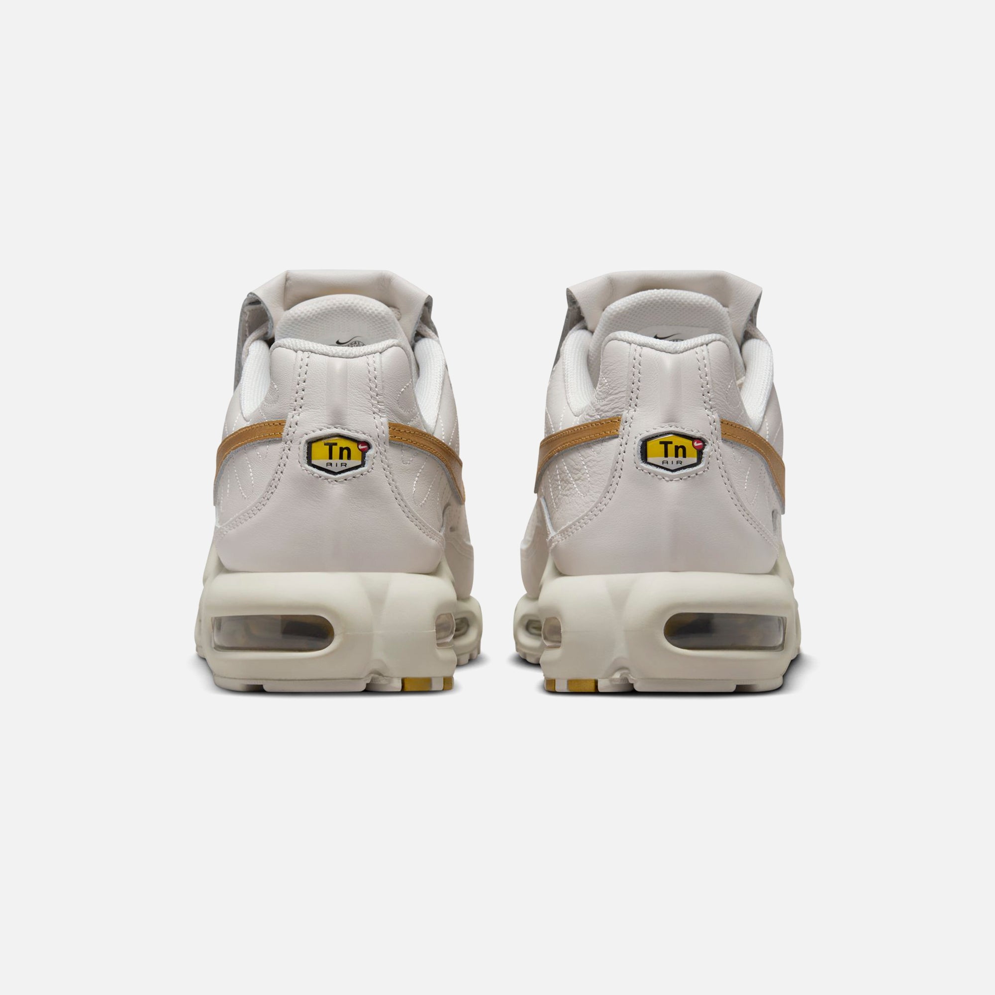★Nike★Air Max Plus TNPO Phantom and llic Gold★大人気 Air Max Plus TNPO Phantom | Metallic Gold – Above The Clouds