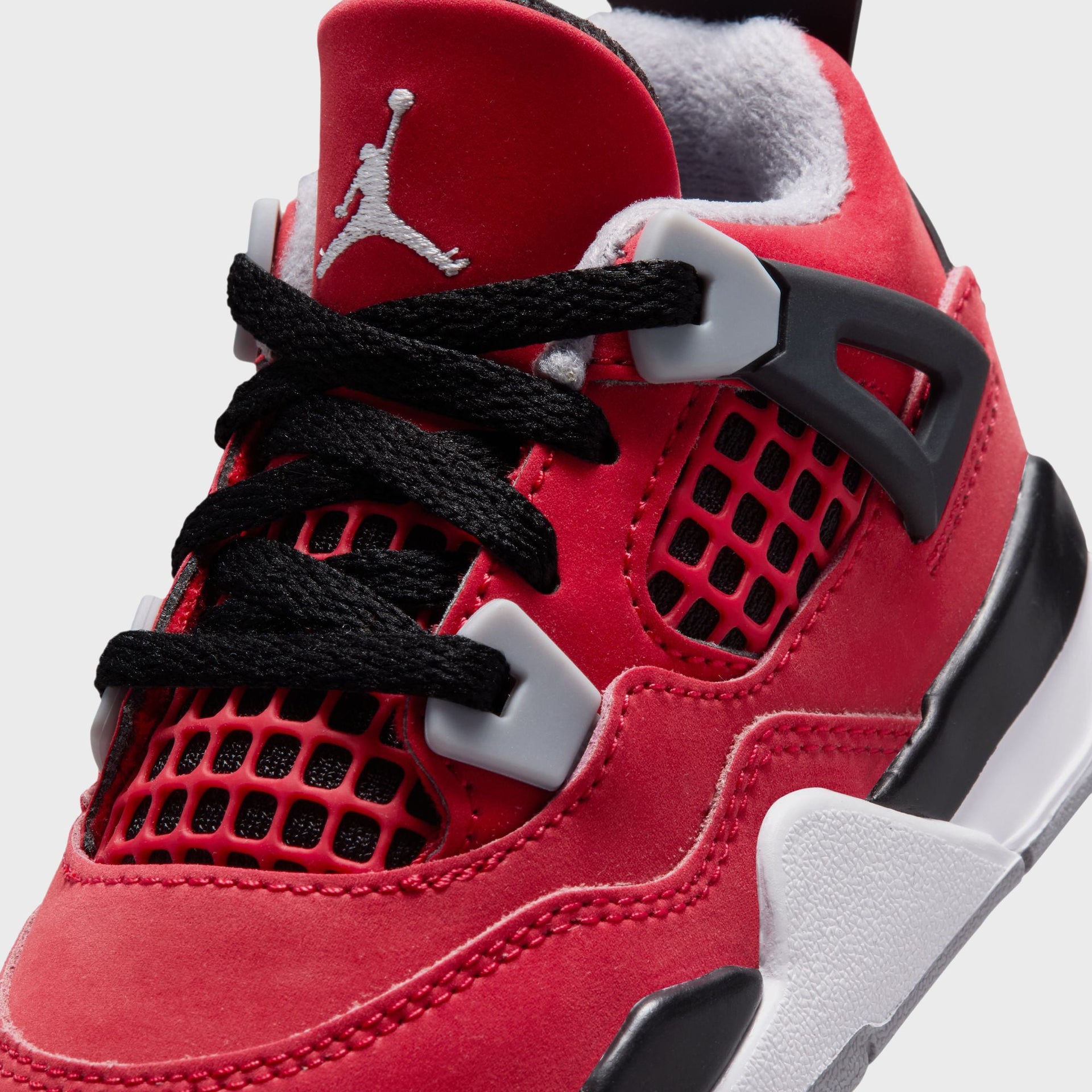 Jordan TD Jordan 4 - Fire Red / White / Black / Cement Grey