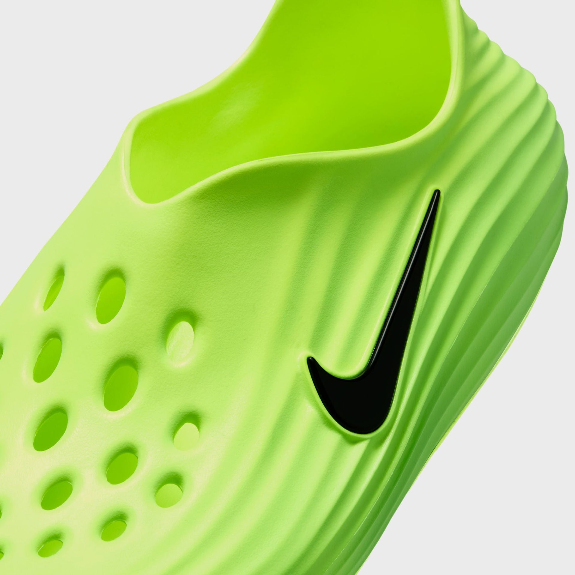Nike ReactX Rejuven8 - Green Strike / Volt / Black