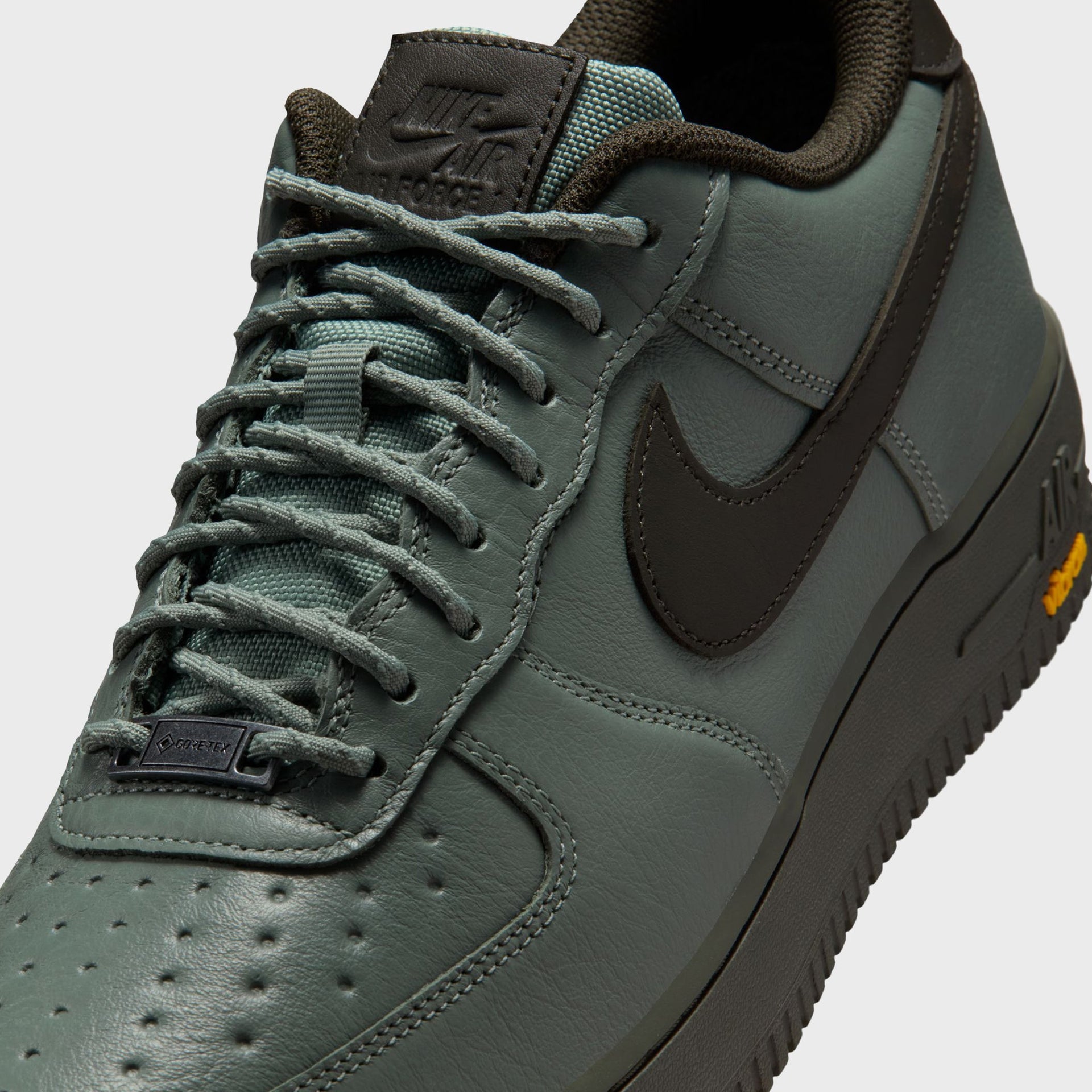 Nike Air Force 1 GTX - Vibram Clay Green / Sequoia / Speed Yellow