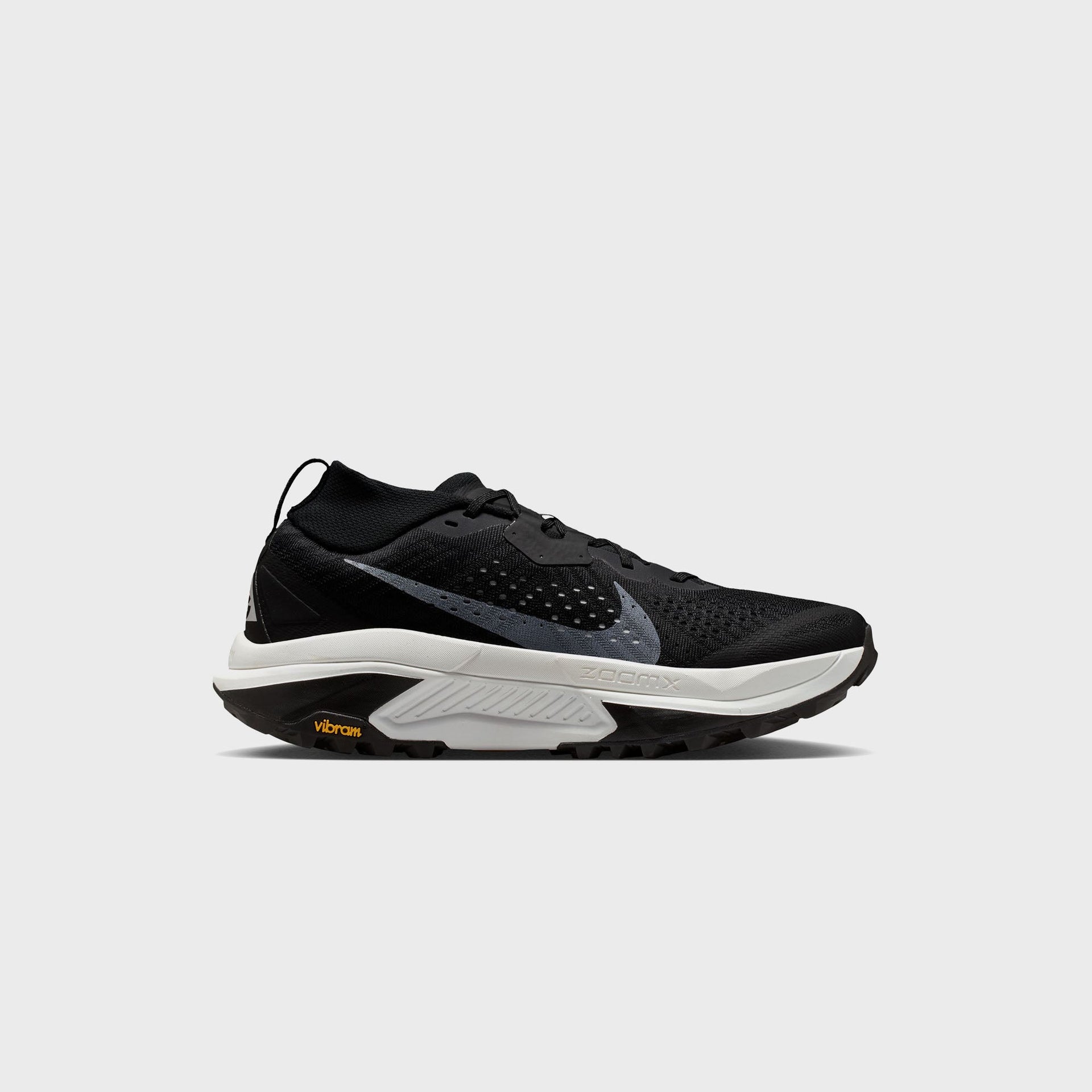 Nike ACG Zegama - Black / Safety Orange / Anthracite / Summit White