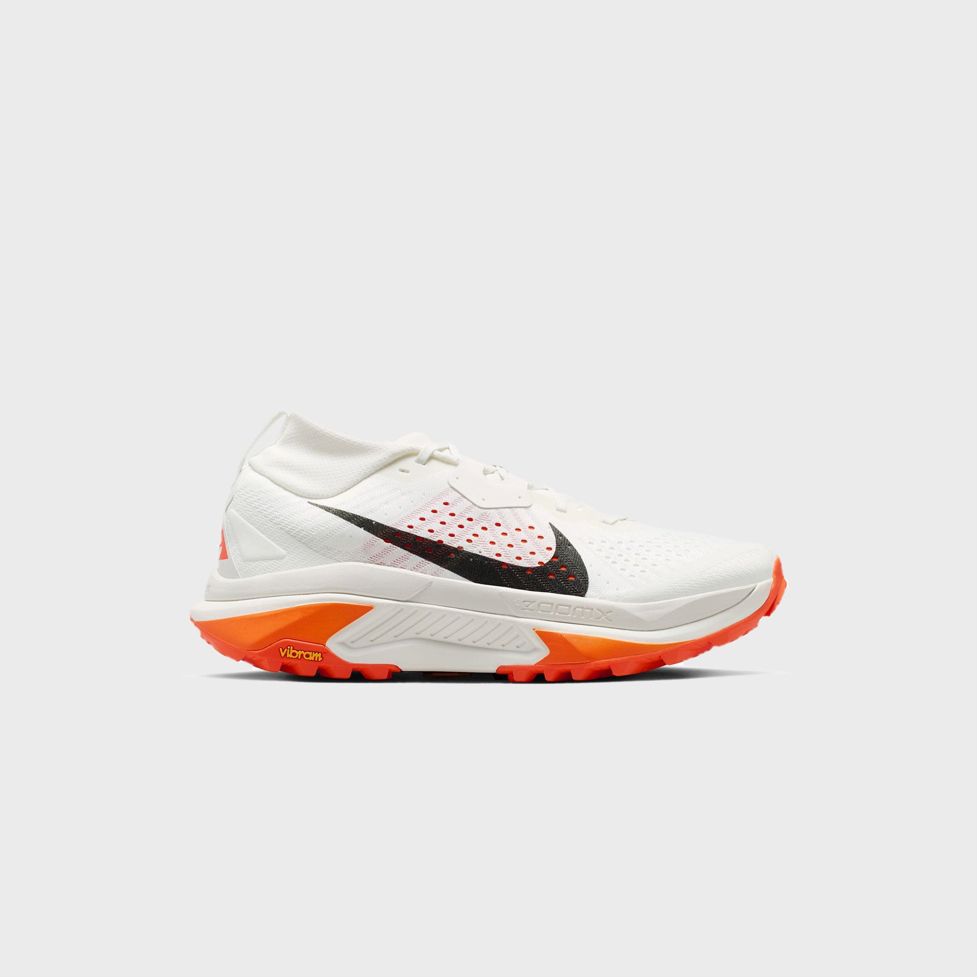 Nike ACG Zegama Trail - Summit White / Phantom / Safety Orange / Black