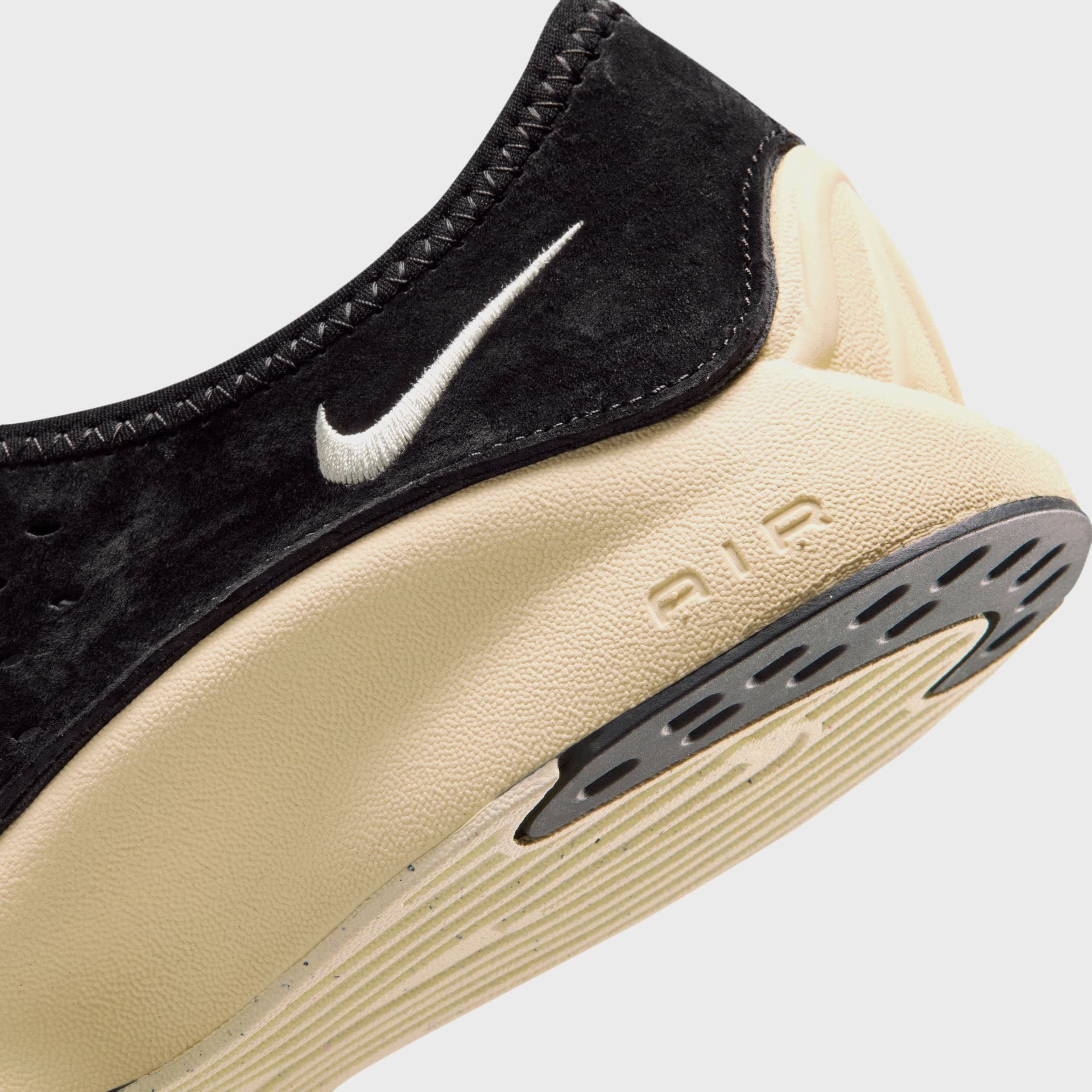 Nike WMNS Air Superfly Moc - Black / Muslin