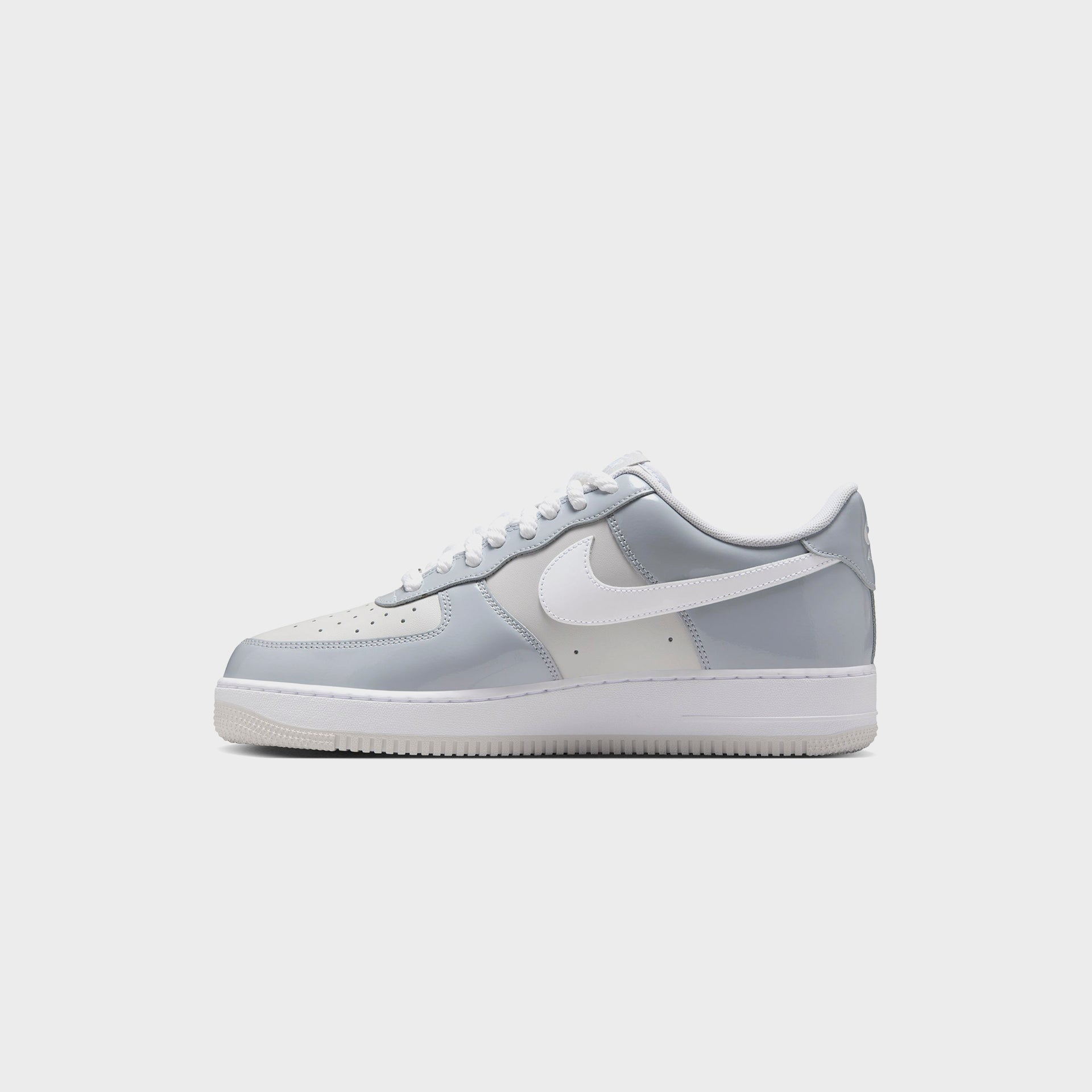 Nike Air Force 1 ’07 LV8 - Edge Wolf Grey / White / Vast Grey