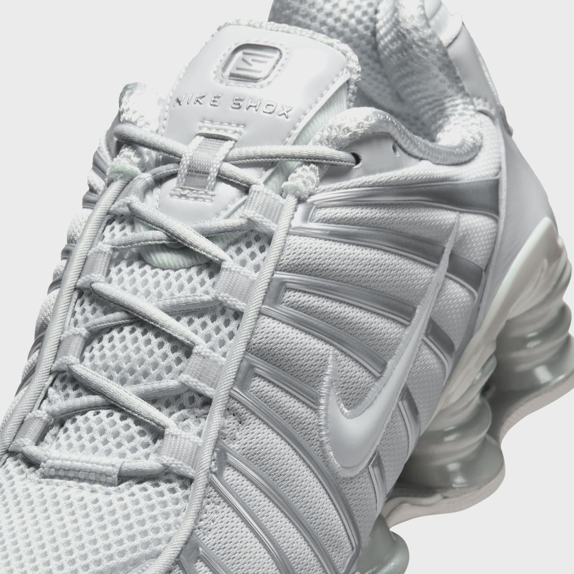 Nike WMNS Shox TL - Photon Dust / Metallic Silver