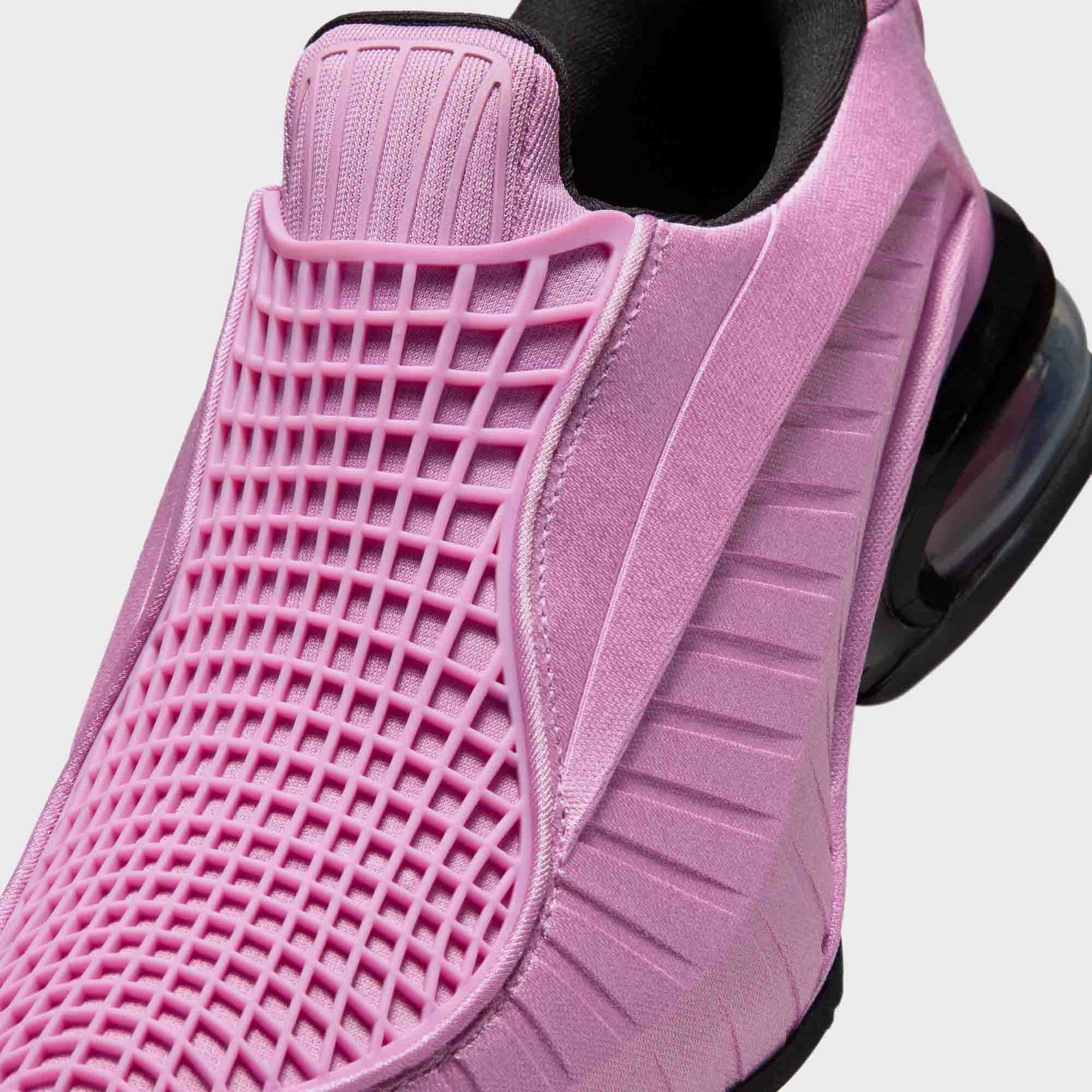 Nike WMNS Air Max Dolce - Light Magenta / Black