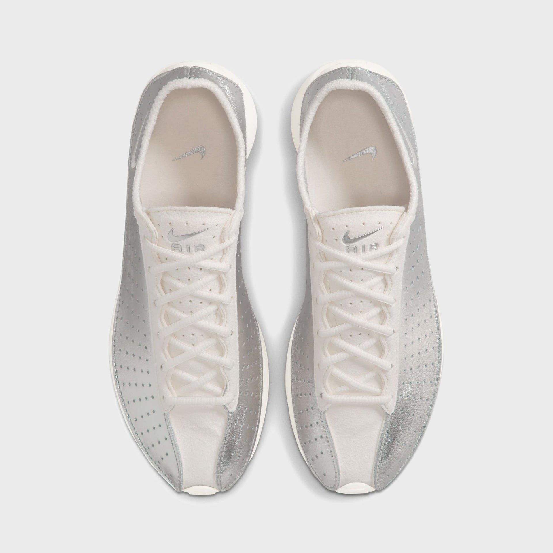 Nike WMNS Air Superfly - Pale Ivory / Metallic Silver