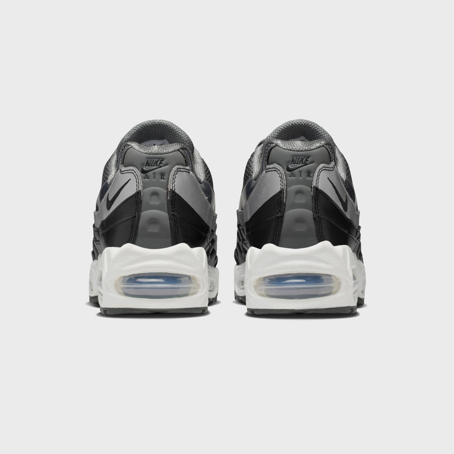 Nike WMNS Air Max 95 SE - Dark Grey / Black / Metallic Silver