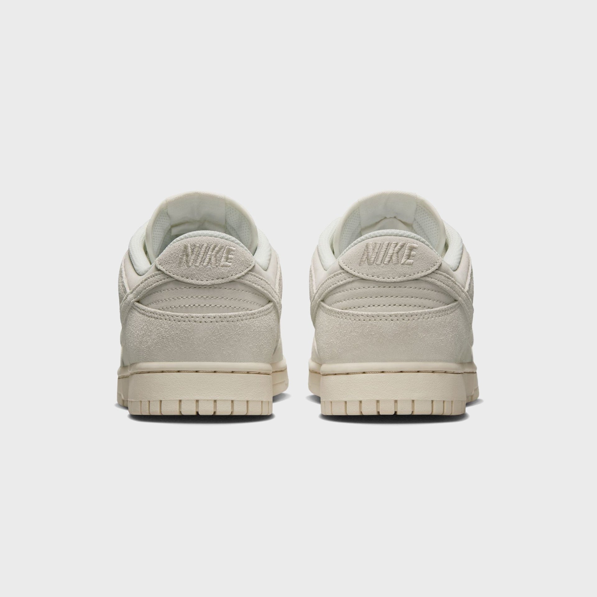 Nike Dunk Low Retro SE - Phantom / Phantom