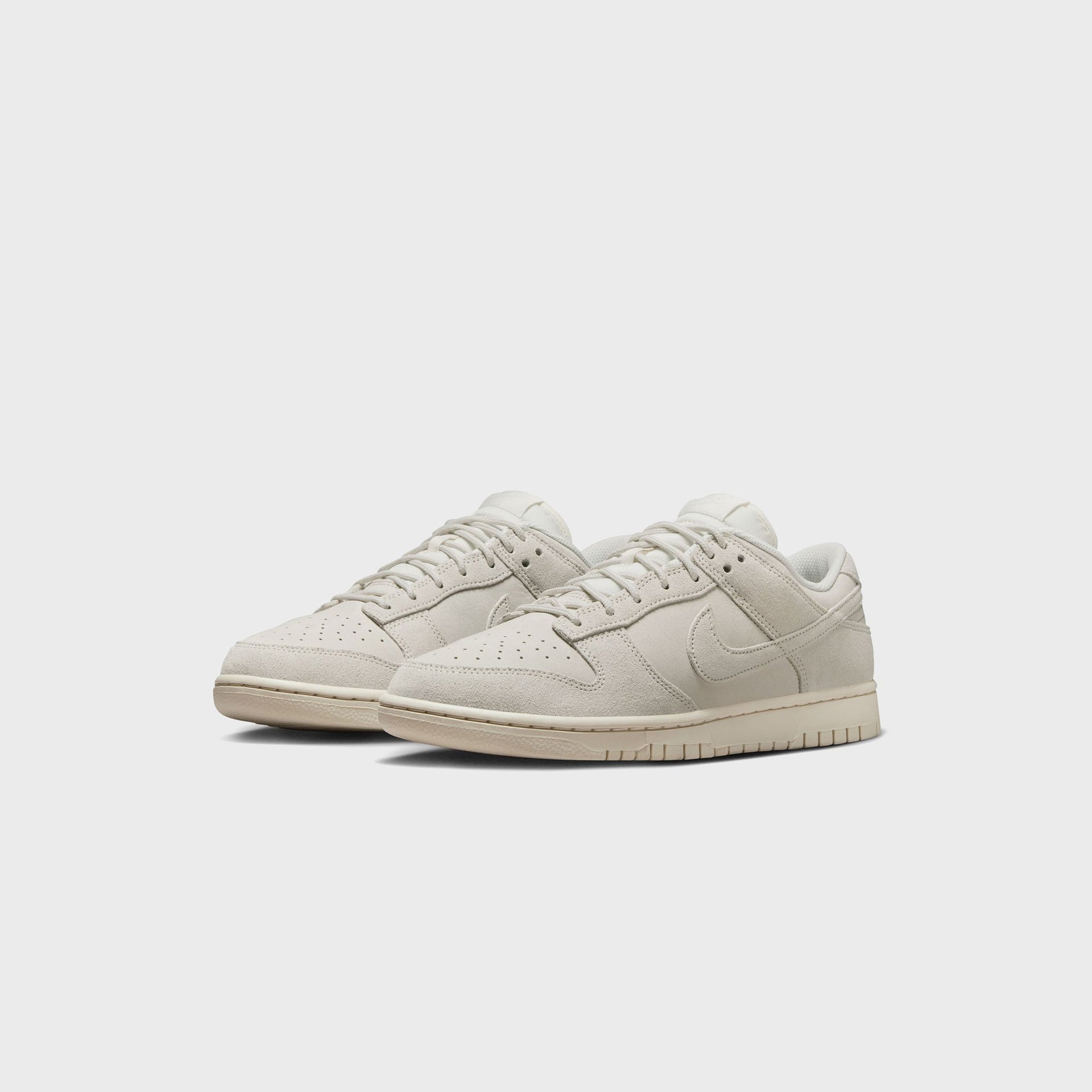Nike Dunk Low Retro SE - Phantom / Phantom