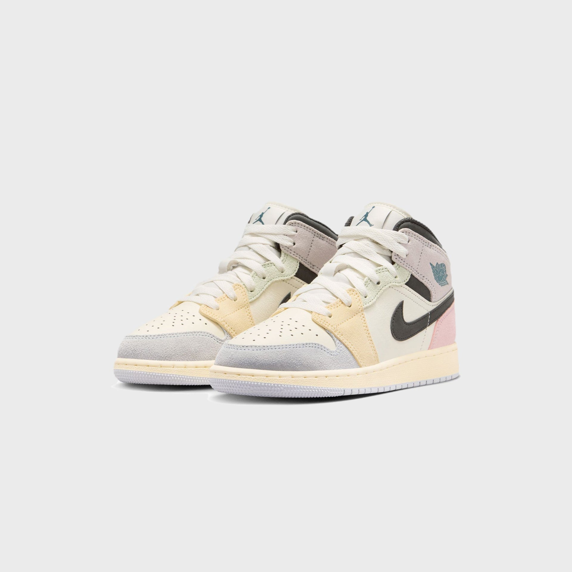 Jordan GS Air Jordan 1 Mid SE - Sail / Iced Jade / Anthracite / Jade Aura