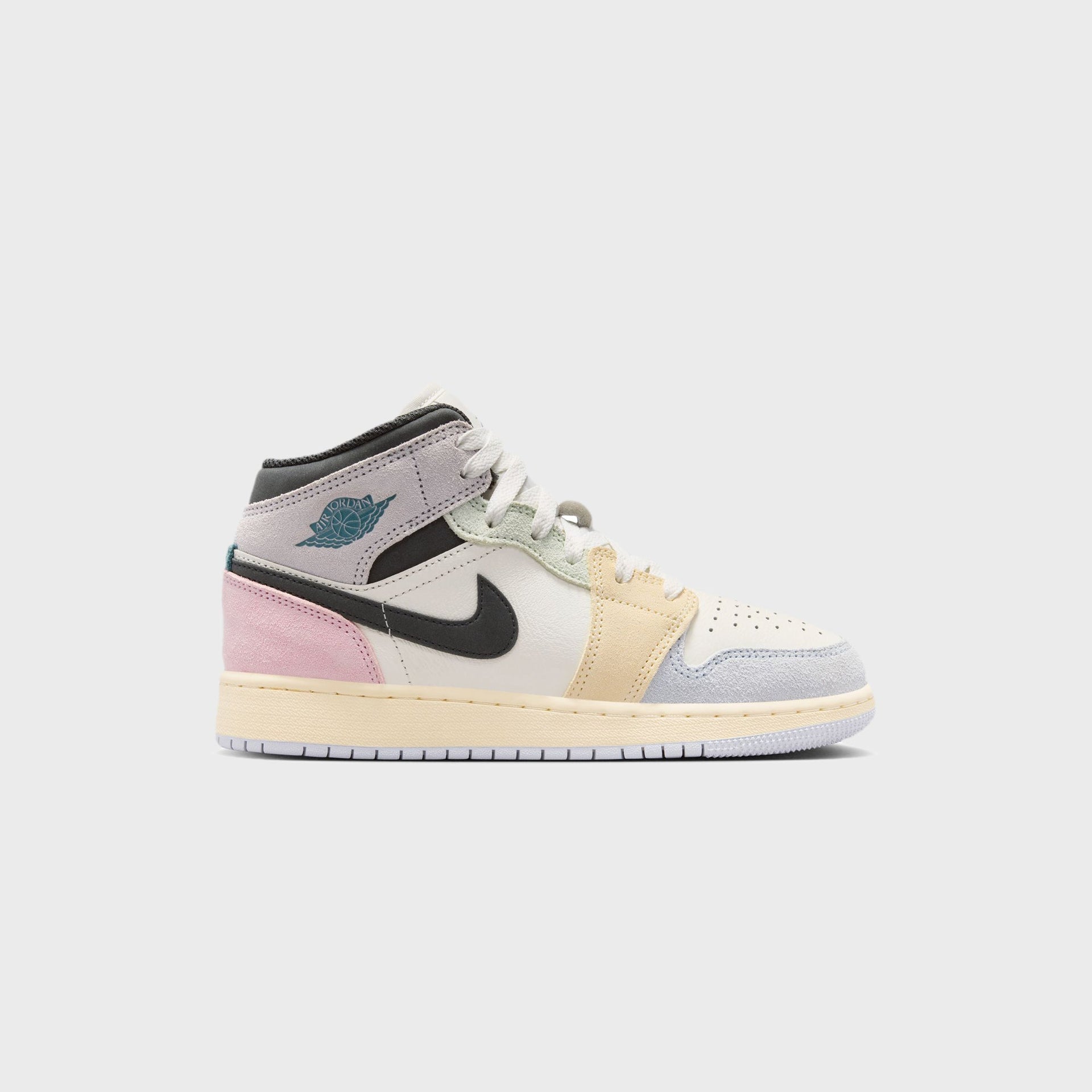 Jordan GS Air Jordan 1 Mid SE - Sail / Iced Jade / Anthracite / Jade Aura
