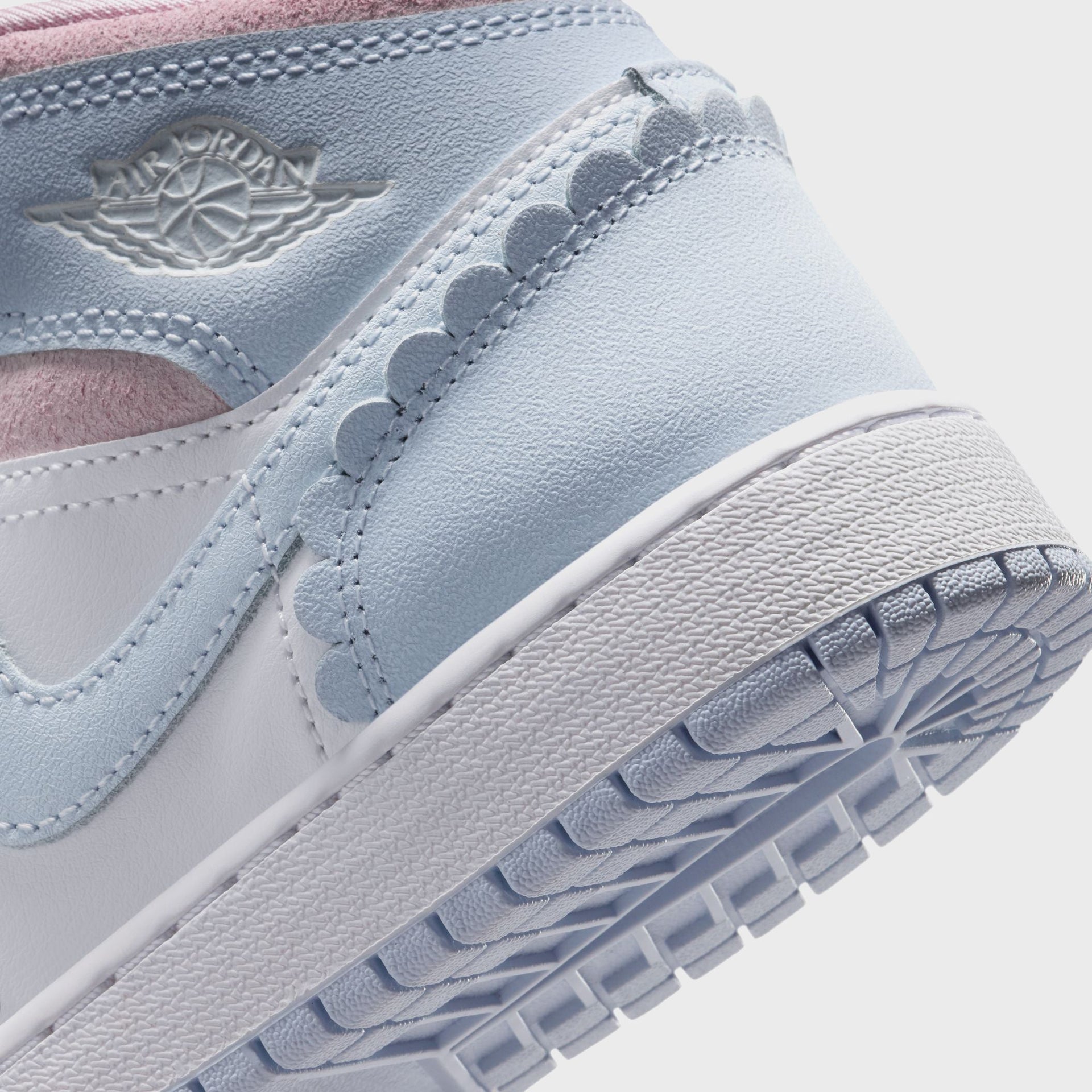 Jordan GS Air Jordan Mid SE - Half Blue / Pale Ivory / White