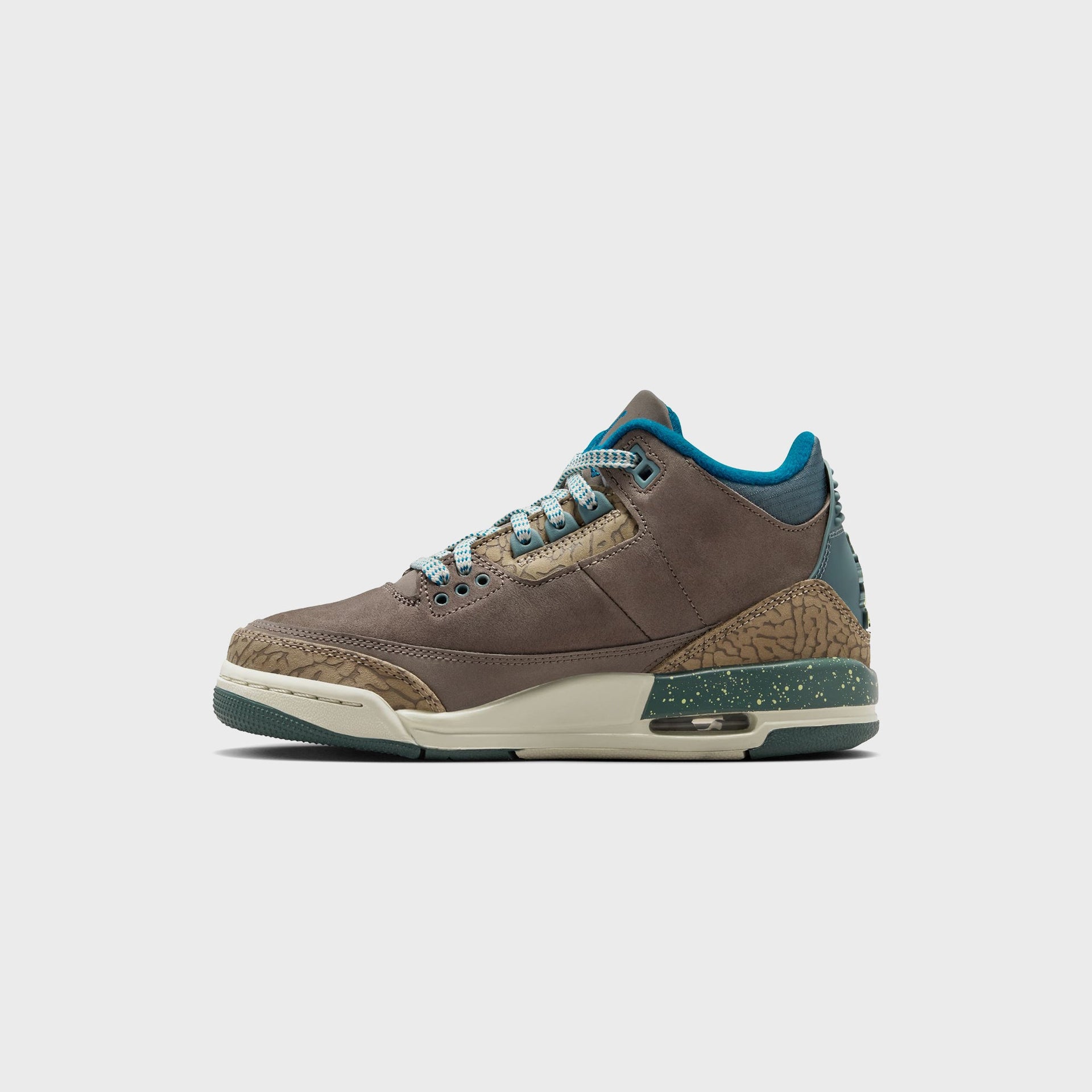 Jordan GS Air Jordan 3 Retro - Olive Grey / Green Abyss / Khaki / Sea Glass