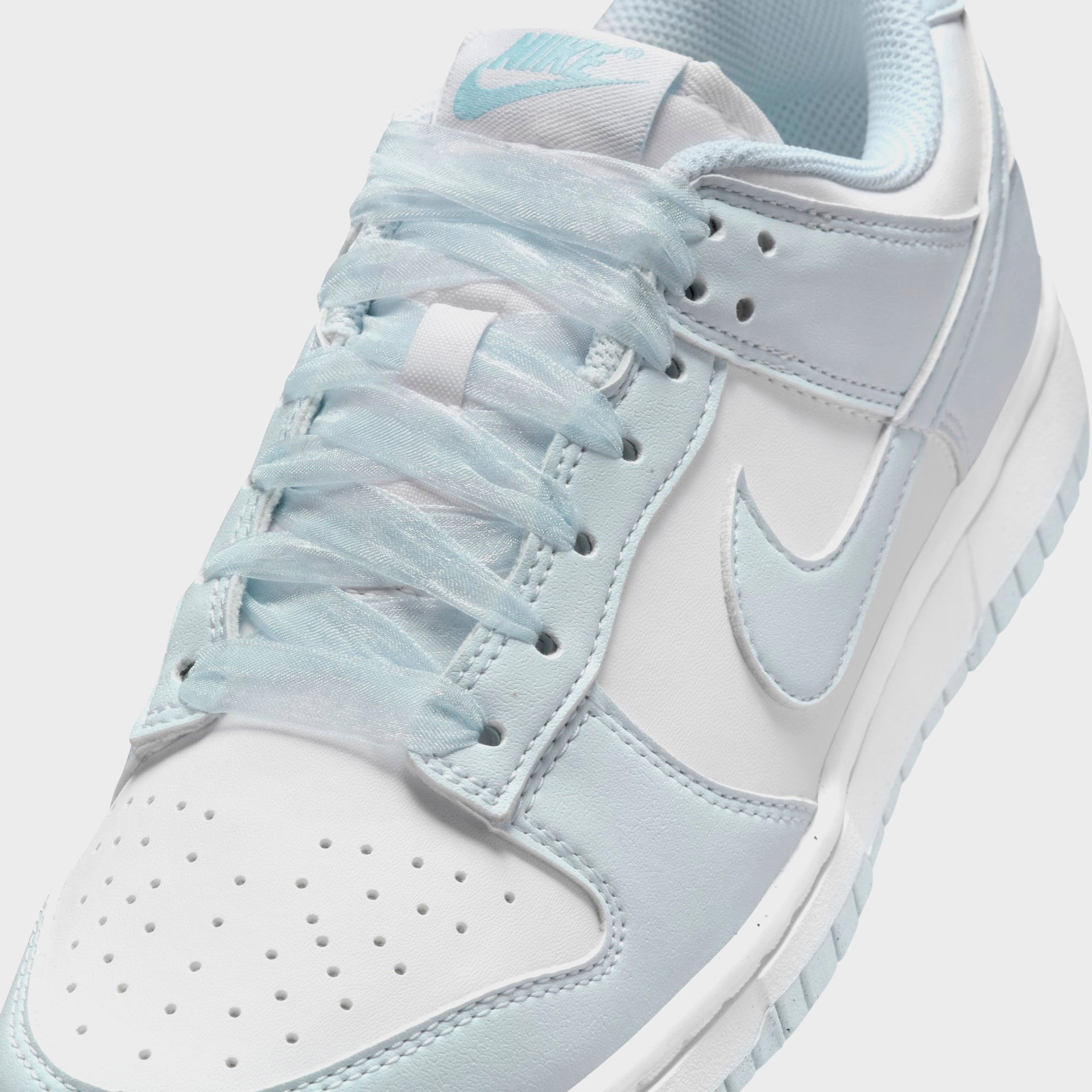 Nike WMNS Dunk Low - Lace White / Blue Tint