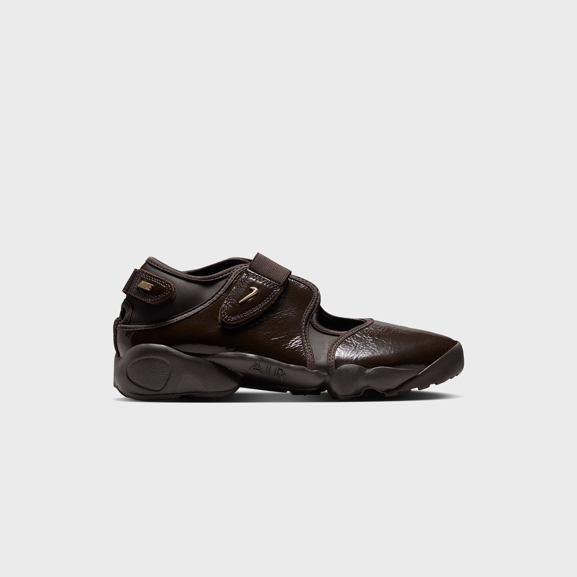 Nike WMNS Air Rift - Velvet Brown / Metallic Gold Kith Nike WMNS Air Rift - Velvet Brown / Metallic Gold Kith