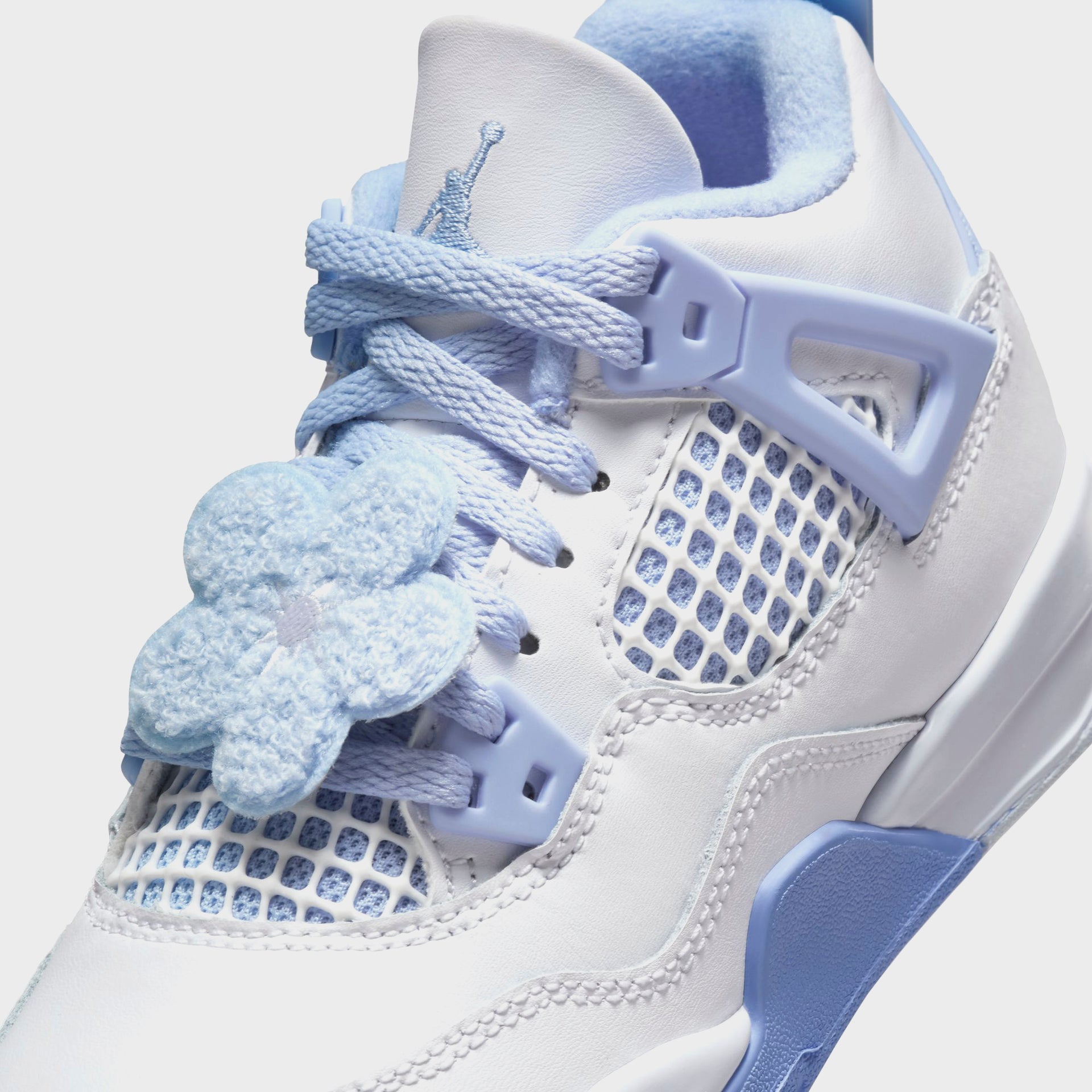 Jordan PS Air Jordan 4 Retro - White / Aluminum / Blue Tint / Oil Green