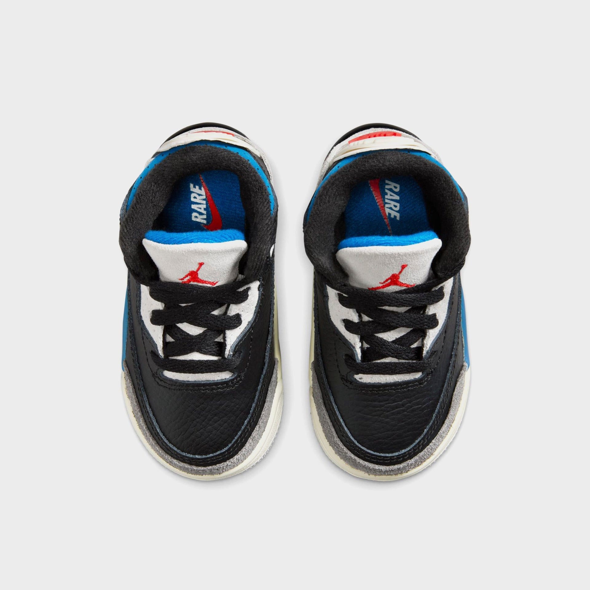 Jordan TD Air Jordan 3 Retro OG - Black / Chile Red / Neutral Grey