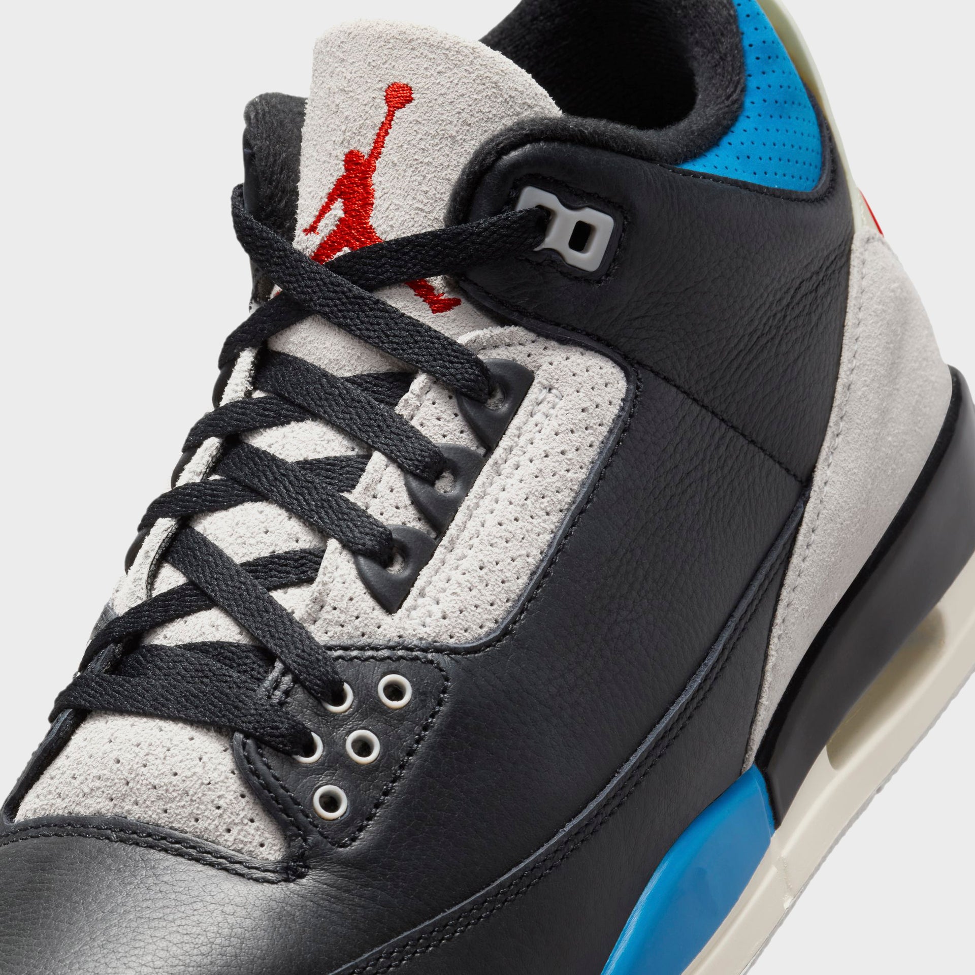 Jordan Air Jordan 3 Retro OG - Black / Chile Red / Neutral Grey / Military Blue / Coconut Milk
