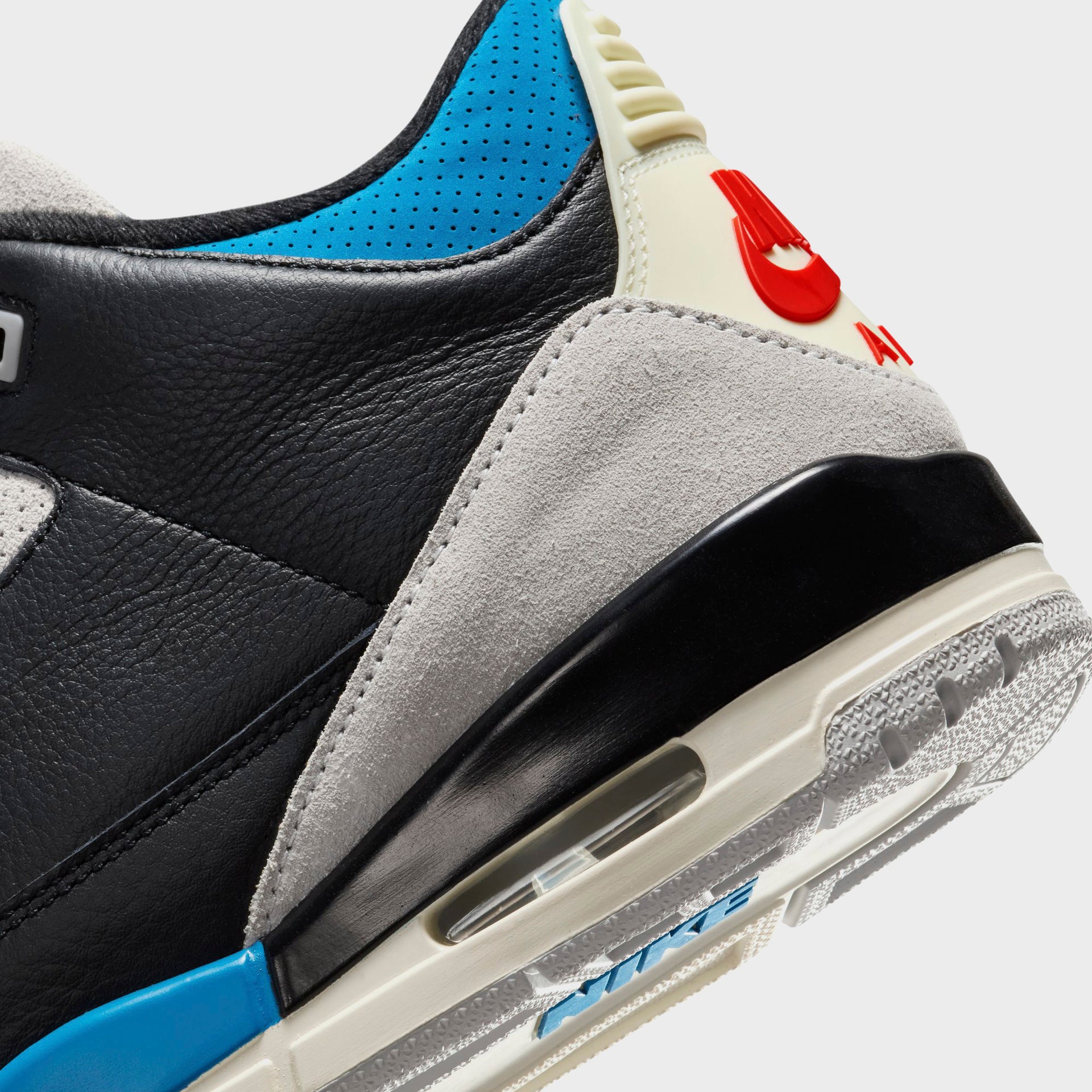 Jordan Air Jordan 3 Retro OG - Black / Chile Red / Neutral Grey / Military Blue / Coconut Milk