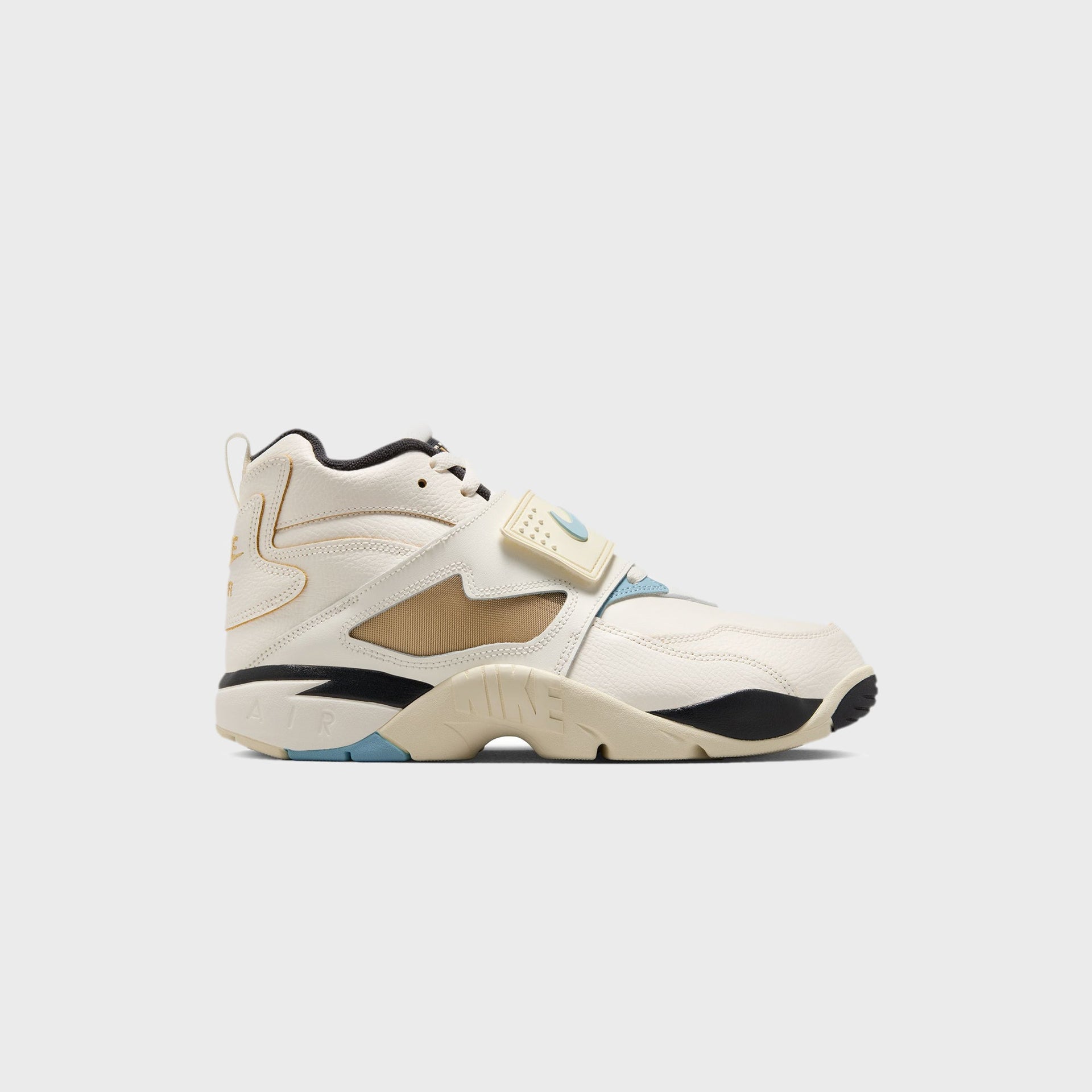Nike Air Diamond Turf - Sail / Mica Blue / Coconut Milk / Off Noir
