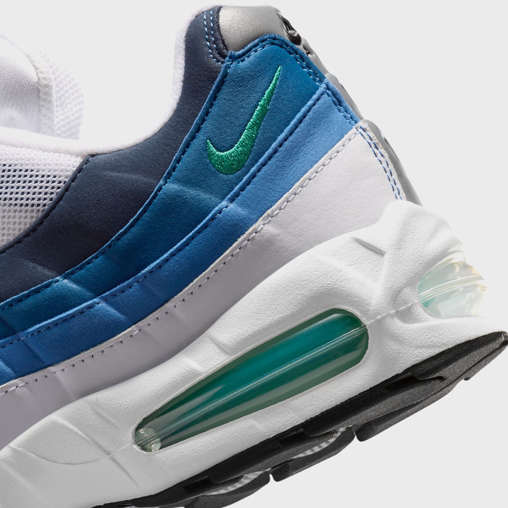 Nike Air Max 95 OG - White / Emerald Green / Lake Blue