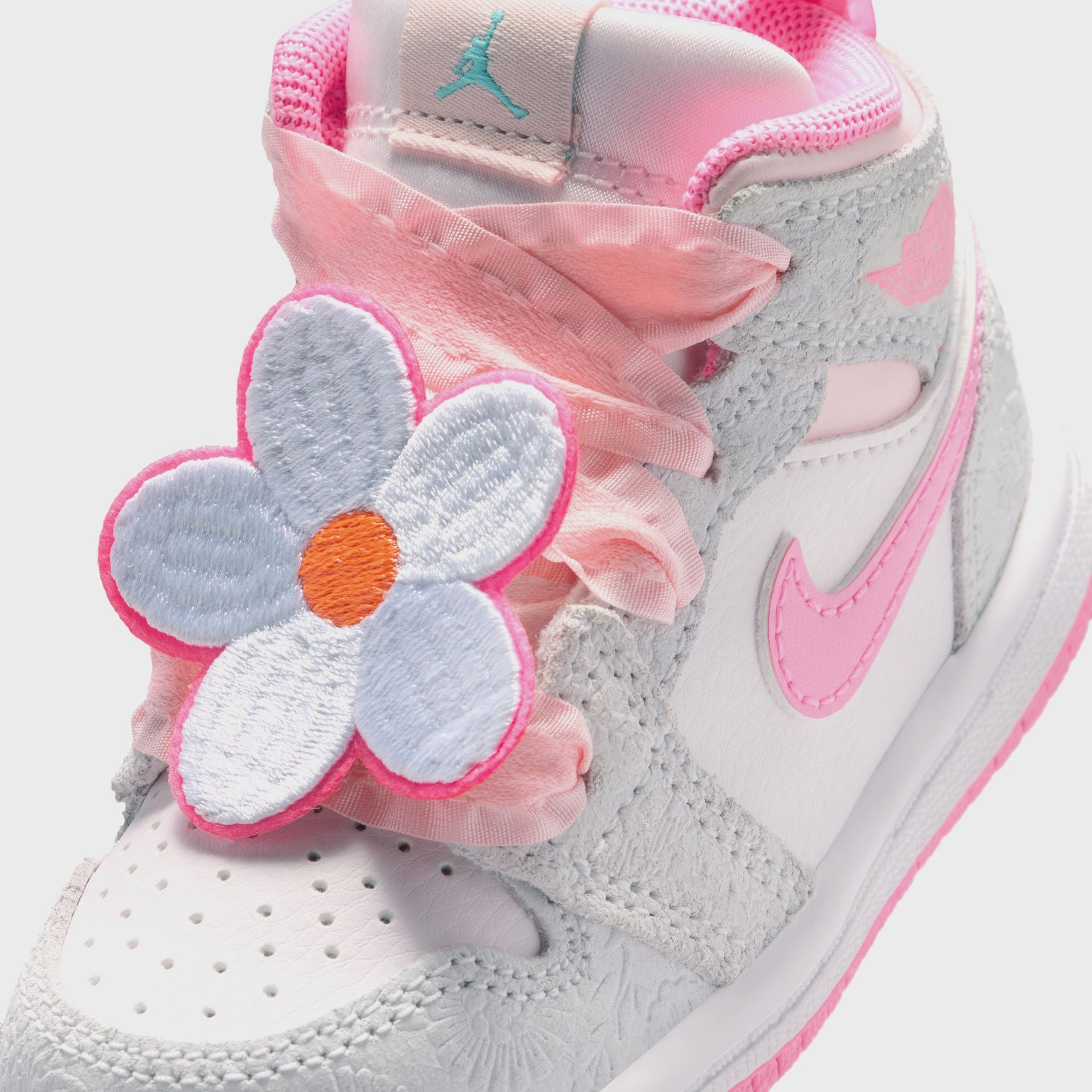 Jordan TD Jordan 1 Mid SE - Vast Grey / Pearl Pink / Pink Bloom / Pink Glow