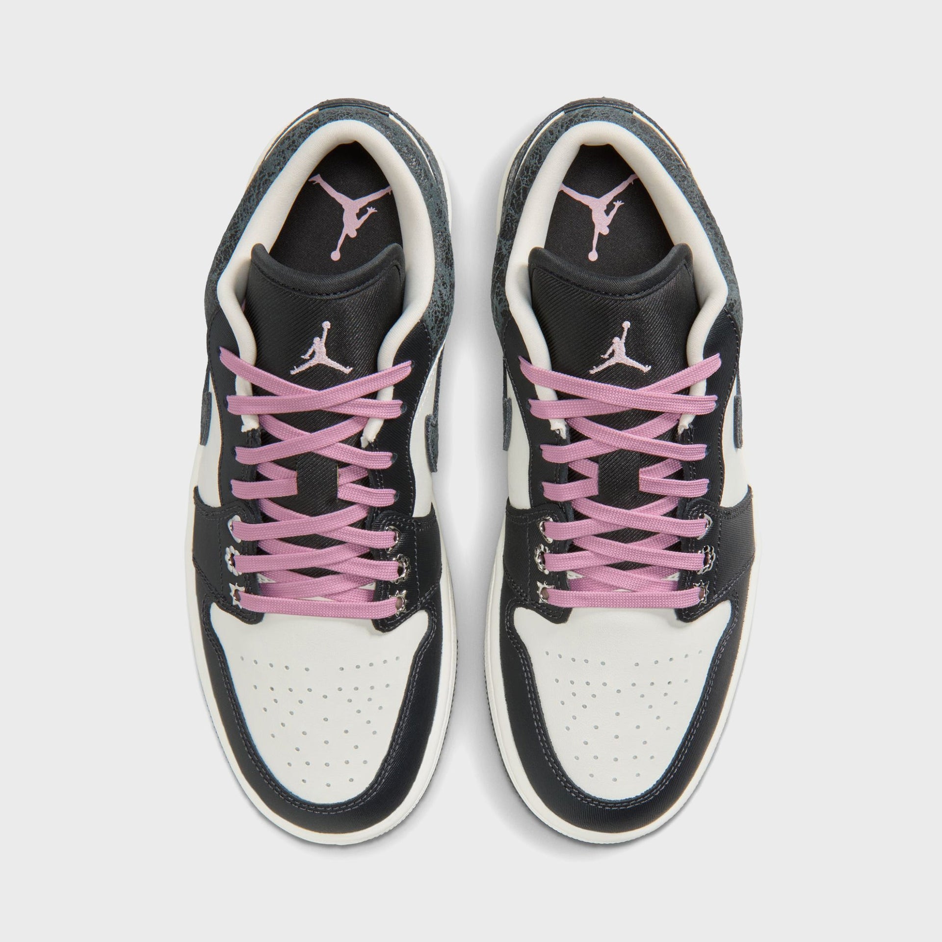 Jordan WMNS Air Jordan 1 Low SE - Anthracite / Sail / Coconut Milk / Iced Carmine