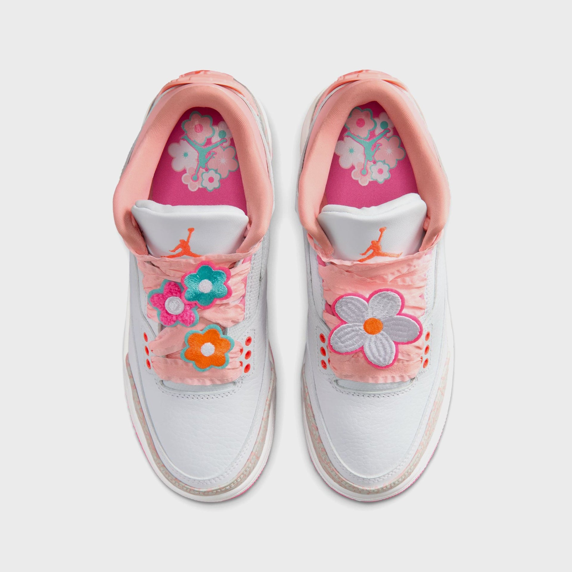 Jordan GS Air Jordan 3 Retro - Pearl Pink / Hyper Orange / Pink Bloom / Pink Glow