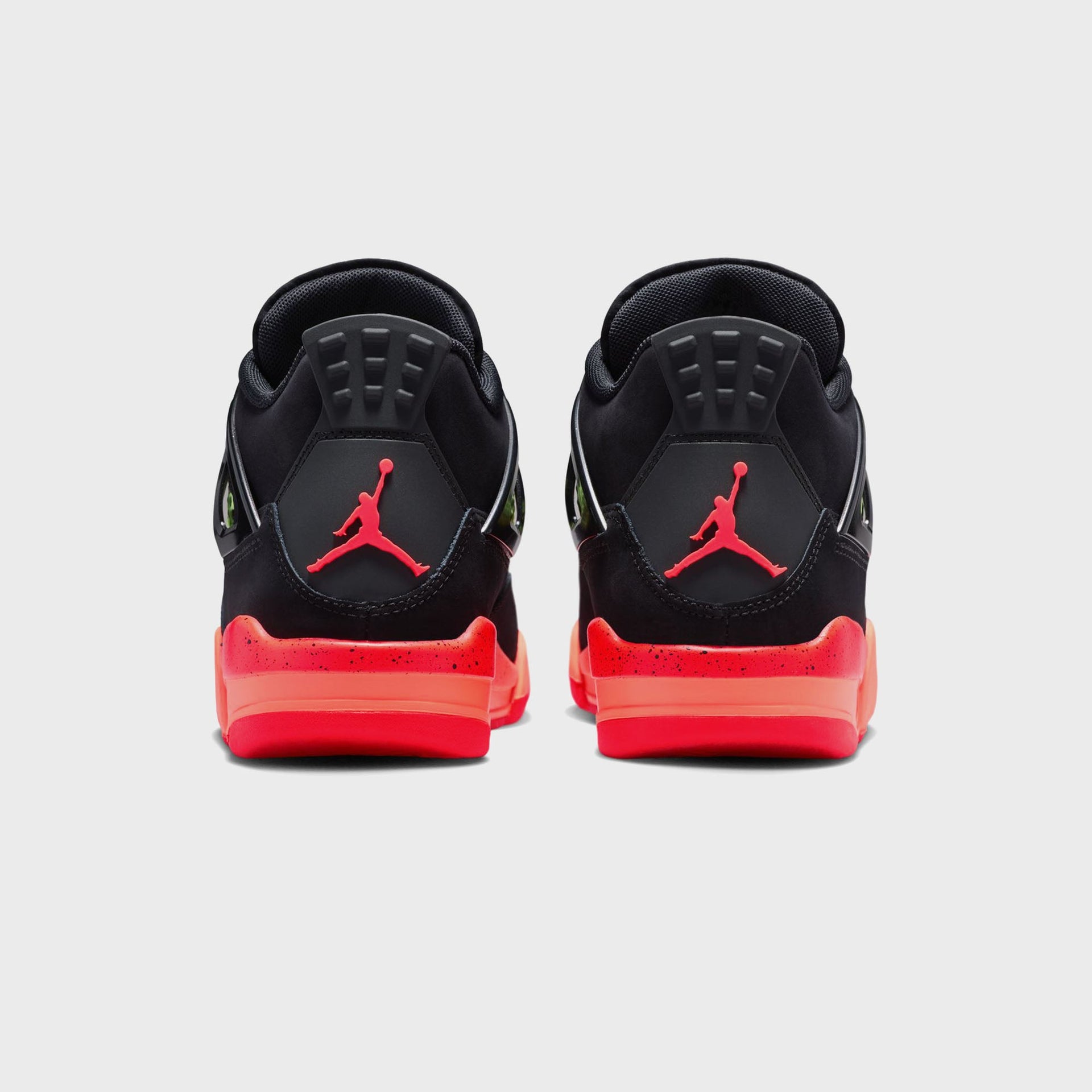 Jordan GS Air Jordan 4 Retro - Black / Infrared / Bright Mango / Barely