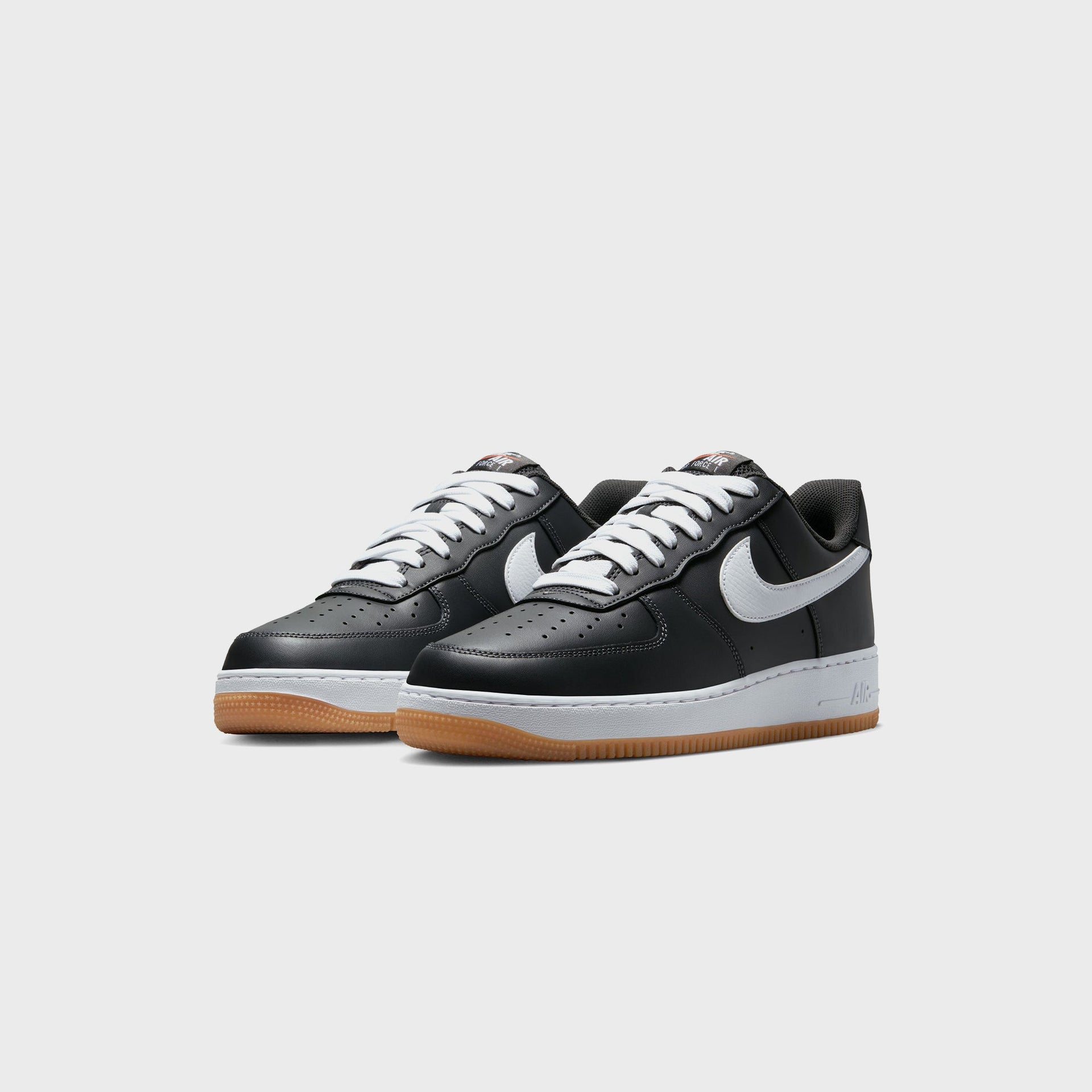 Nike Air Force 1 '07 LV8 - Anthracite / Gum