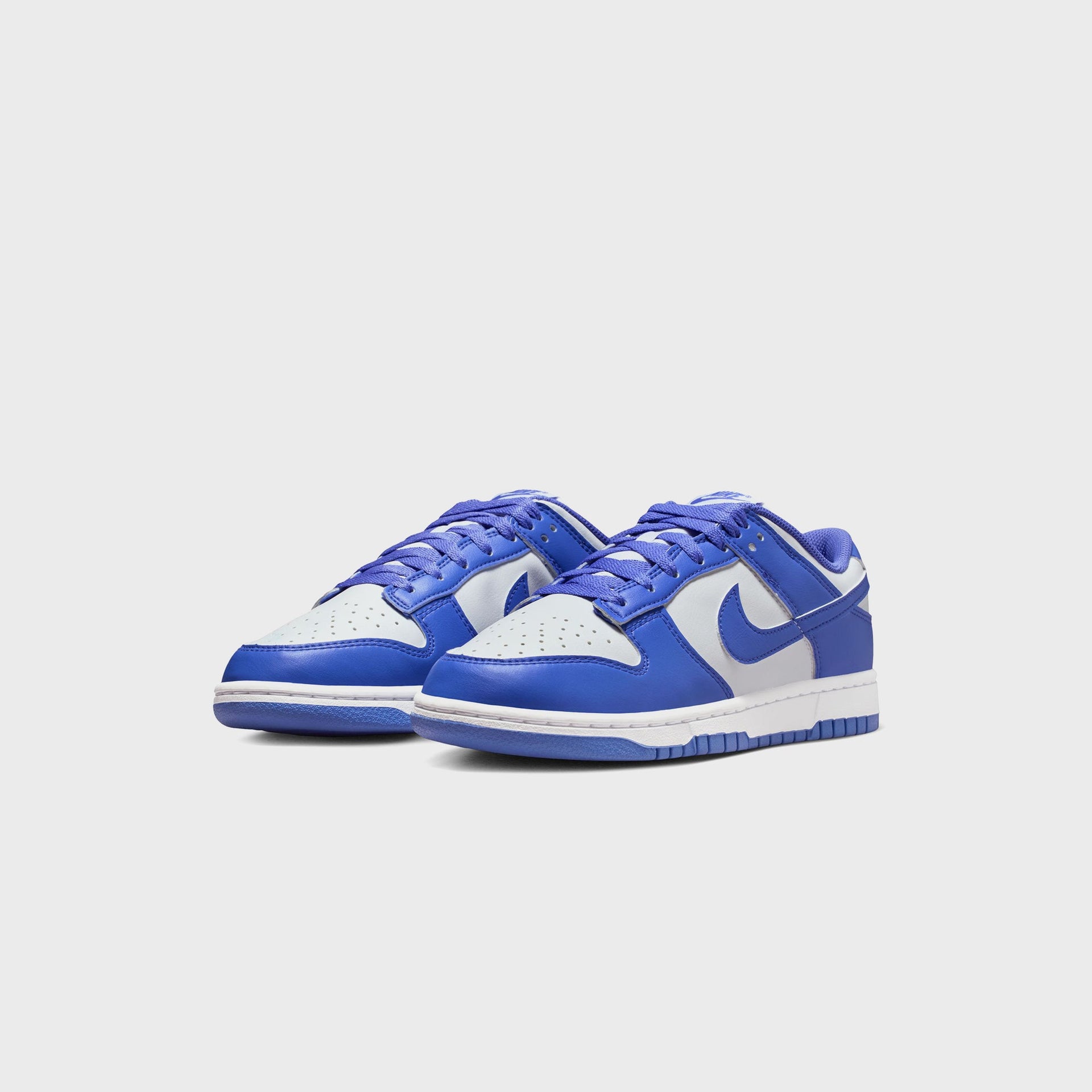 Nike WMNS Dunk Low - White / Sapphire / White