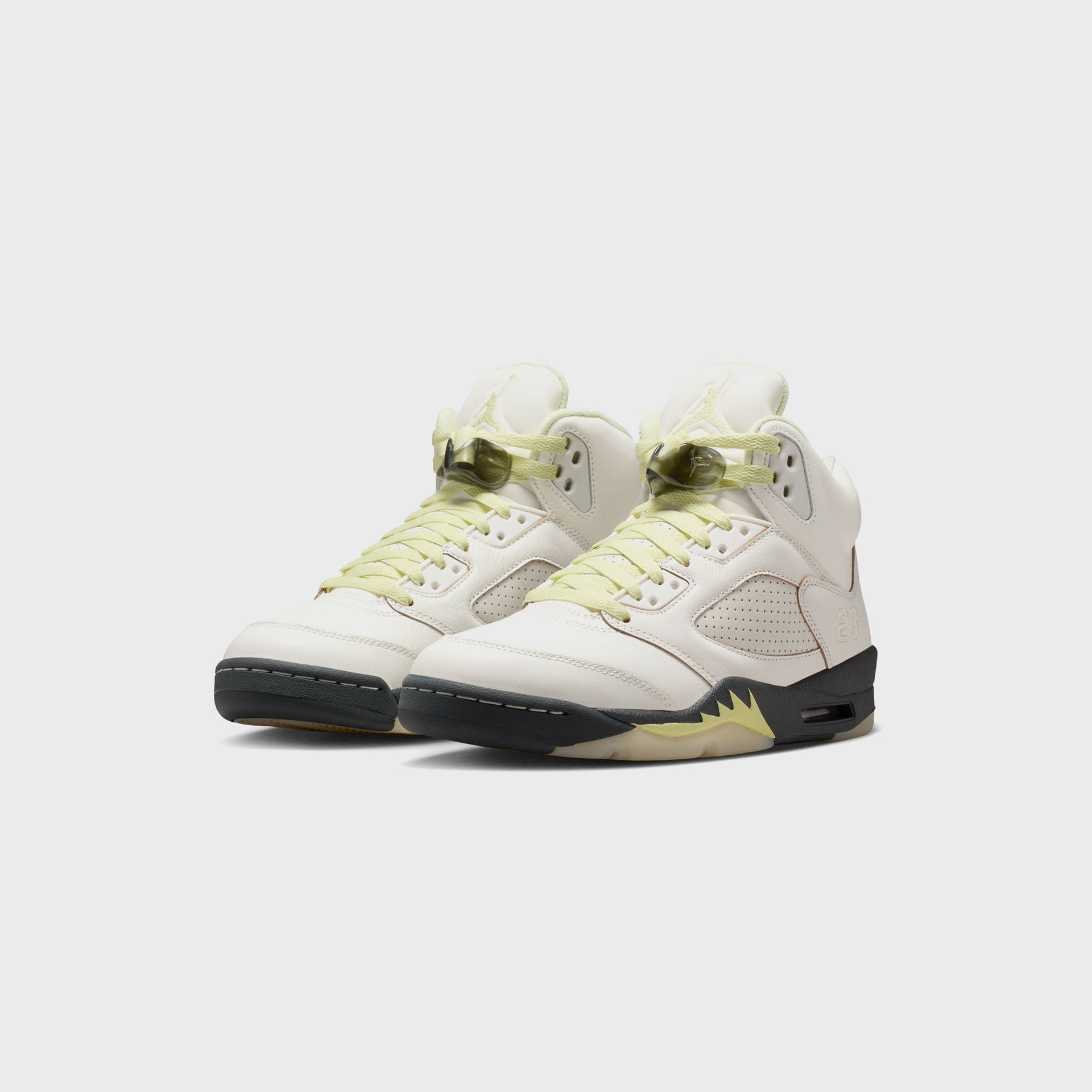 Jordan WMNS Air Jordan 5 Retro - Sail / Luminous Green / Anthracite