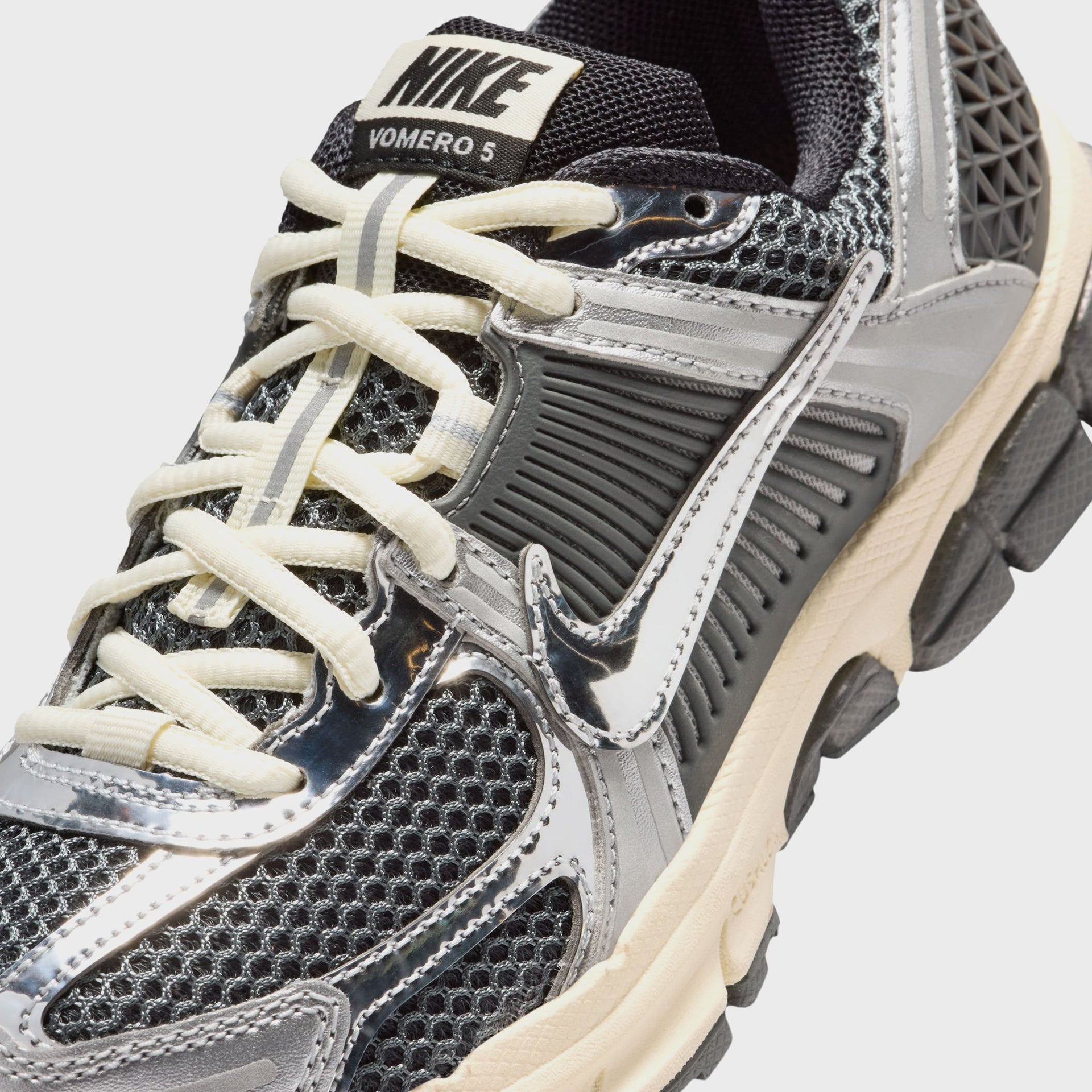 Nike GS Vomero 5 - Iron Grey / Chrome / Metallic Silver