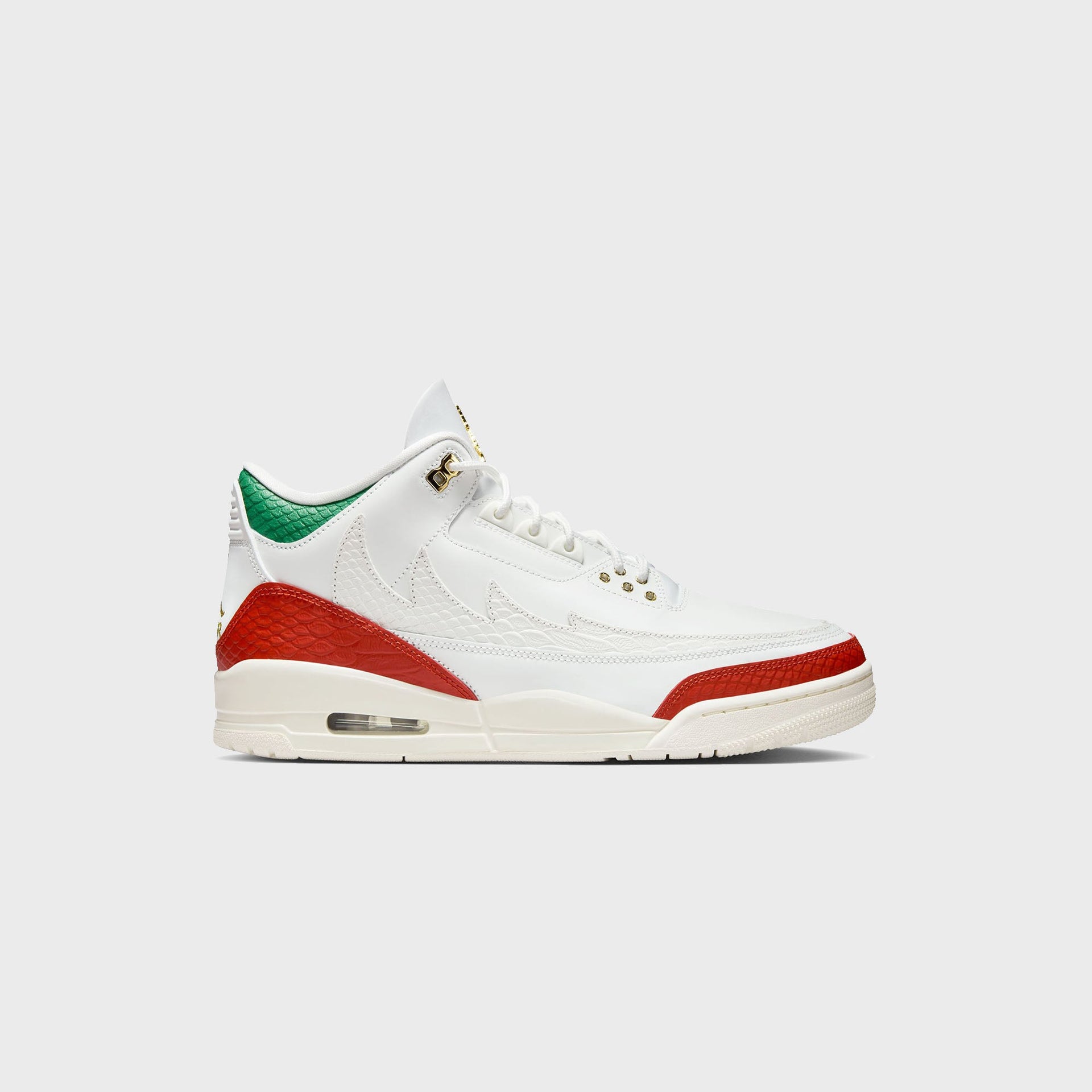 Nike Air Jordan 3 Retro - Summit White / Metallic Gold / Pine Green