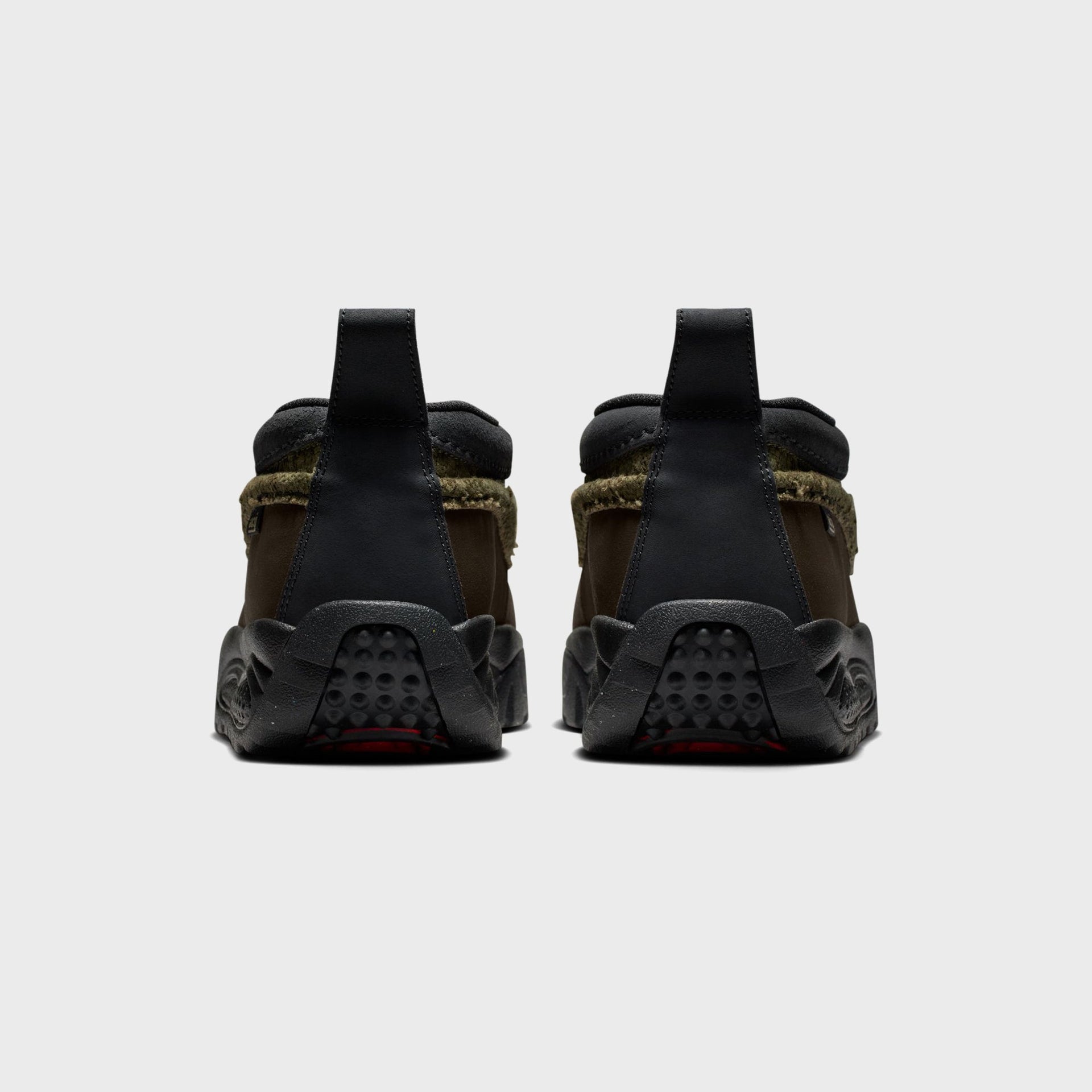 Nike Acg Izy - Black / Dark Chocolate / Off Noir / Medium Olive