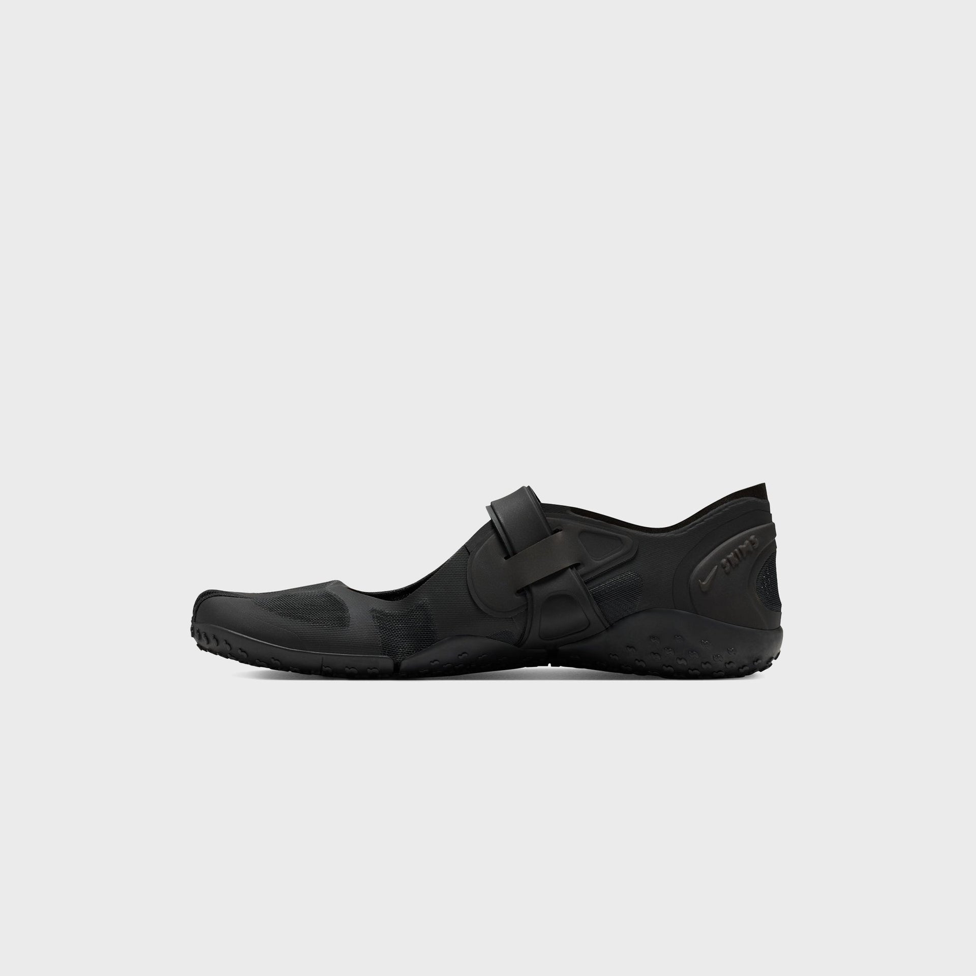 NikeSKIMS WMNS Rift Mesh - Black / Black / Dark Smoke